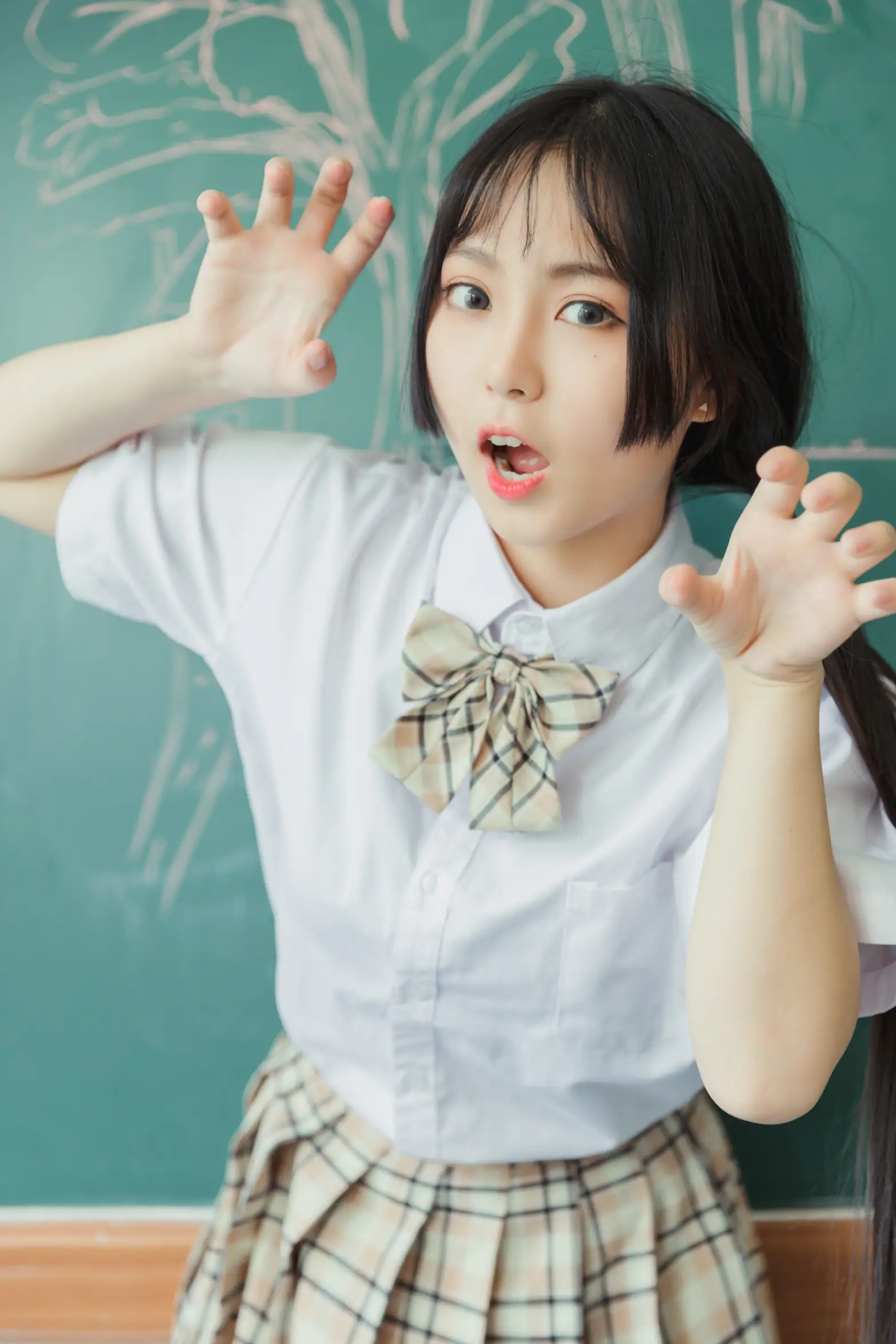 [艺图语] 2022.08.11 Vol.1675 – 毕业季 阡墨红尘#[31P]-11