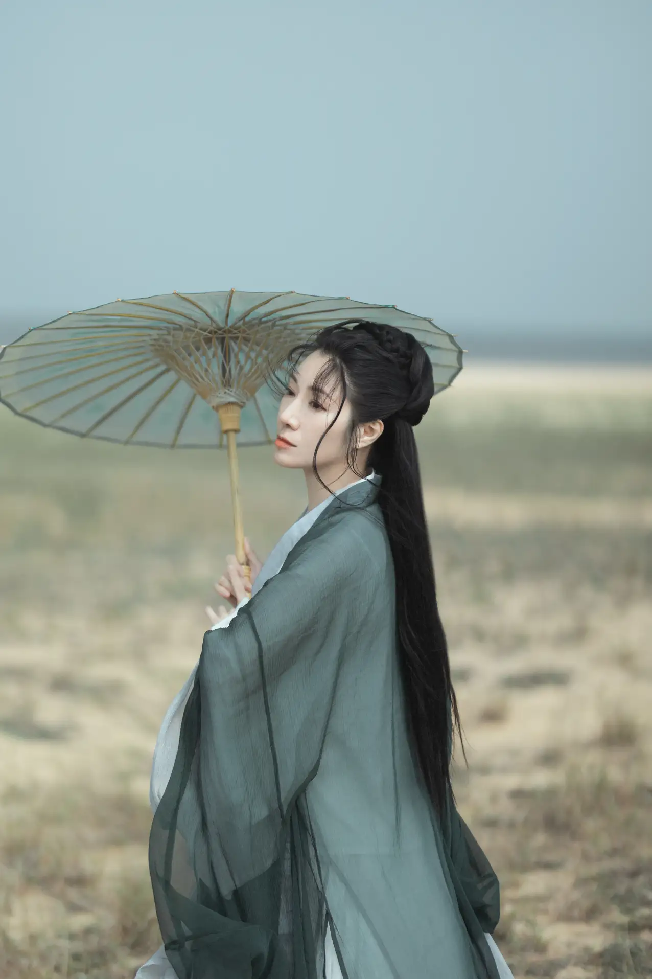 [艺图语] 2021.10.21 Vol.379 – 天涯倦客 何佳#[26P]-24