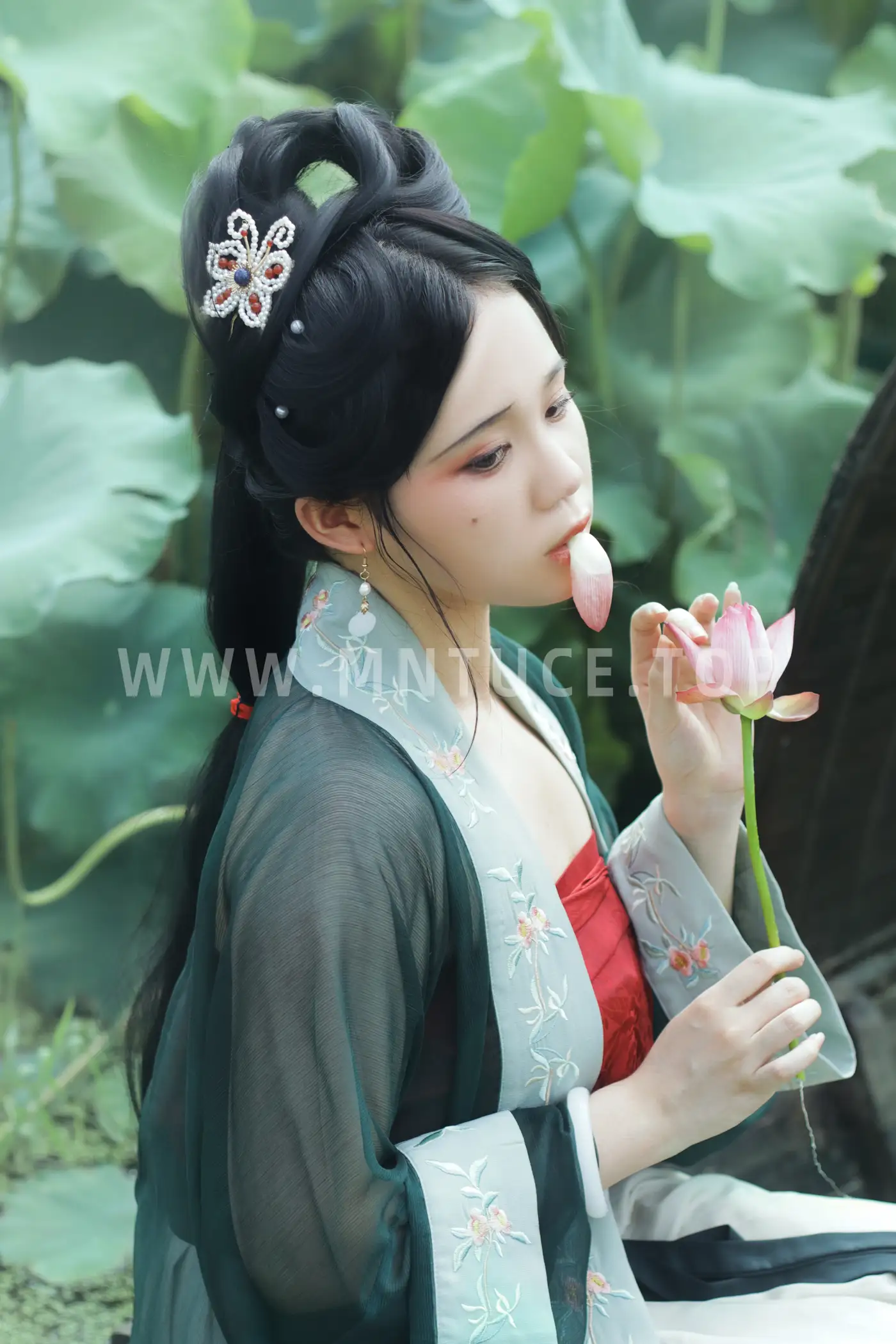 [艺图语] 2022.08.21 Vol.1752 – 采莲曲 一只高高#[27P]-18