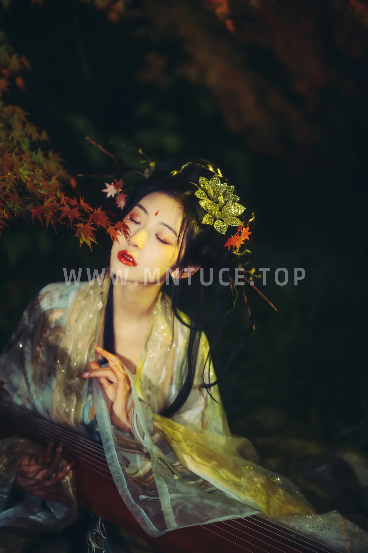 [艺图语] 2022.06.29 Vol.1328 – 夜枫 愛野超有味-#[25P]-9