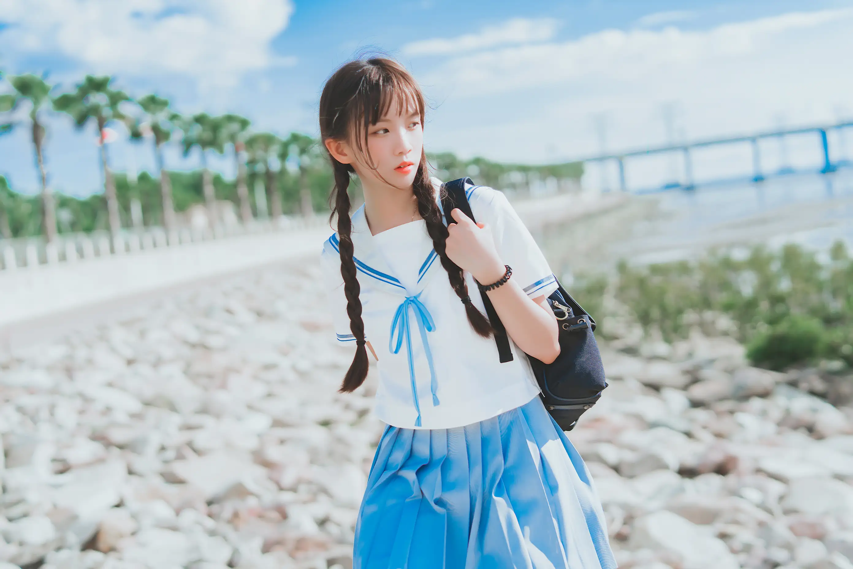 [艺图语] 2022.05.13 Vol.868 – 青春之海 萧萧子#[22P]-13