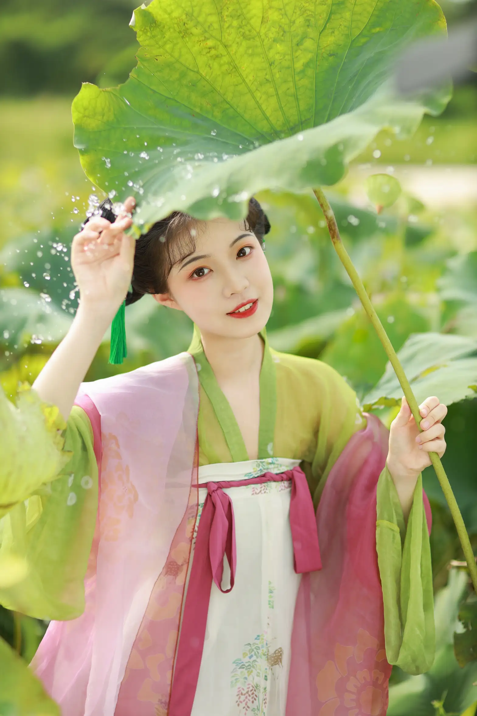 [艺图语] 2022.08.03 Vol.1614 – 荷花少女 我超白_#[30P]-25