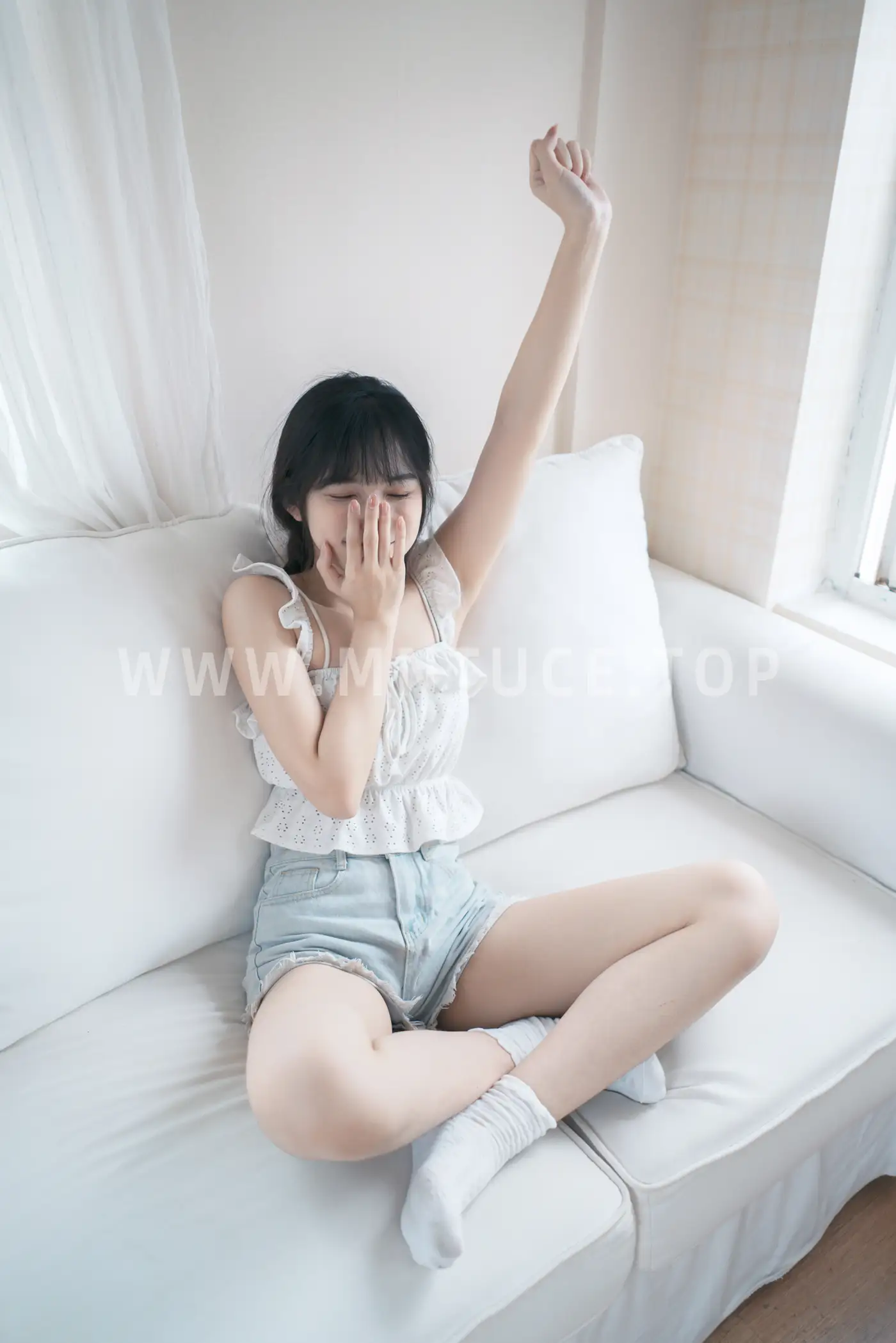 [艺图语] 2021.11.03 Vol.415 – 休息日 阿桐#[23P]-9