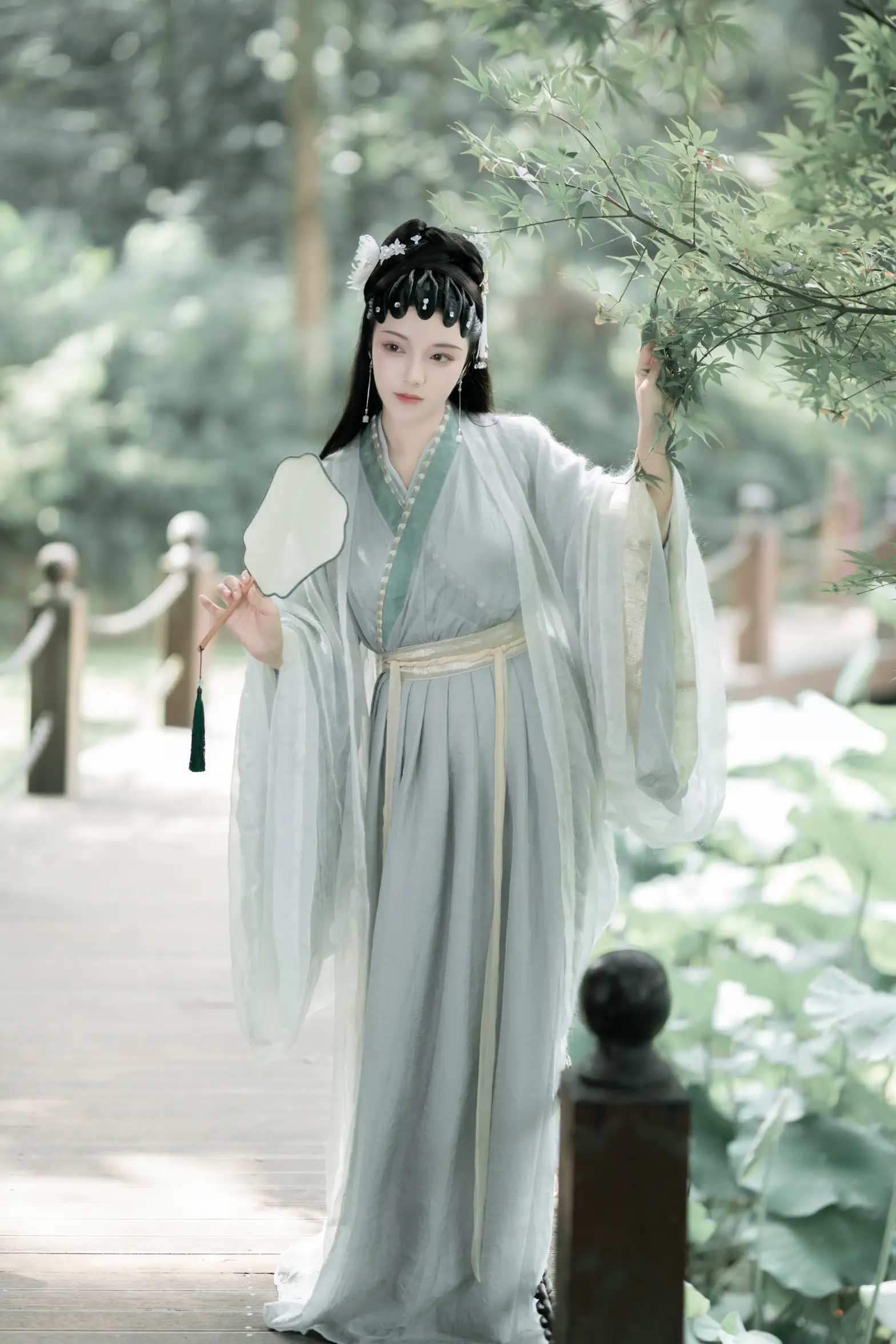 [艺图语] 2021.10.29 Vol.401 – 碧波·黛玉 小昭#[22P]-18