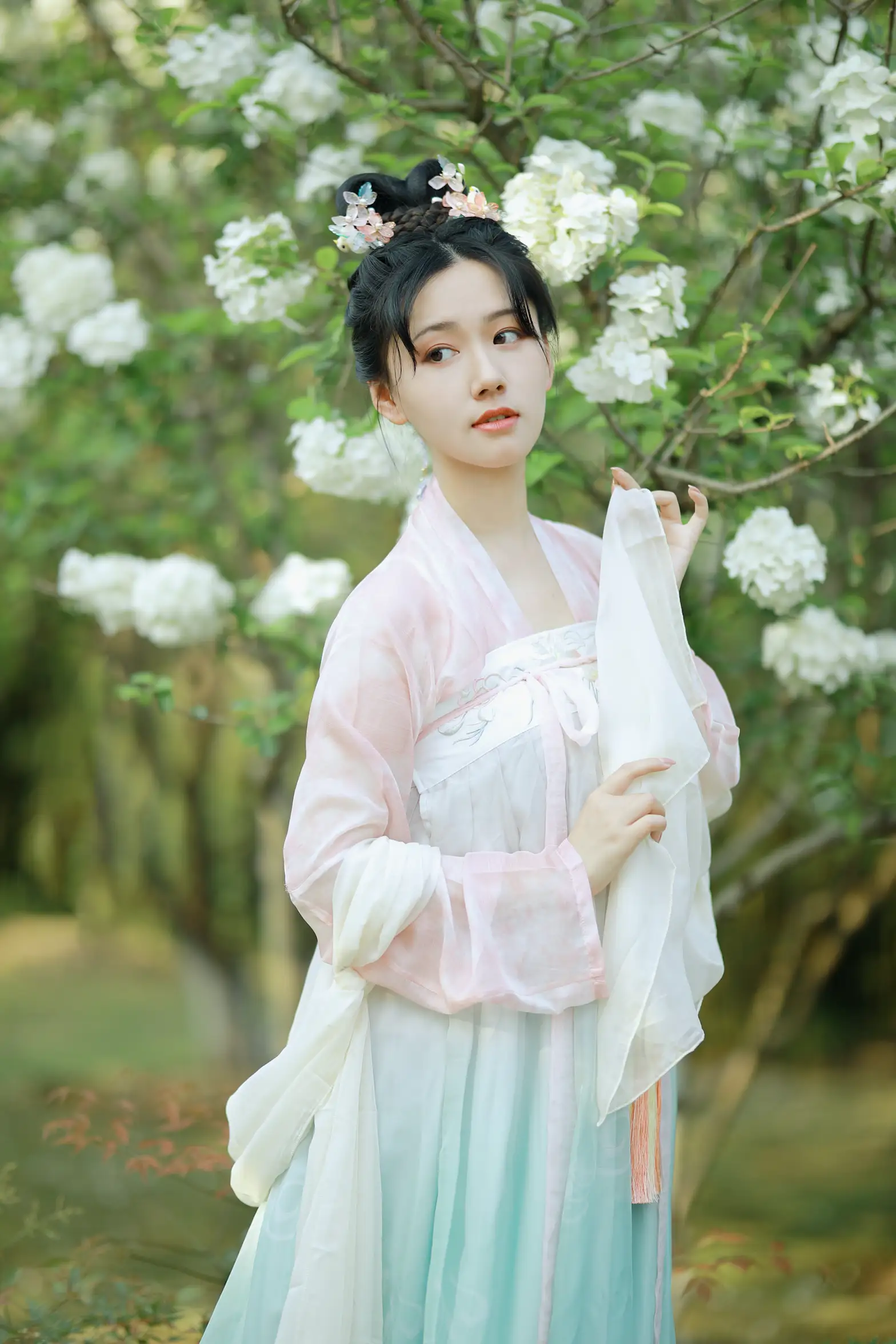 [艺图语] 2022.08.20 Vol.1746 – 乐嫣 三余#[22P]-12