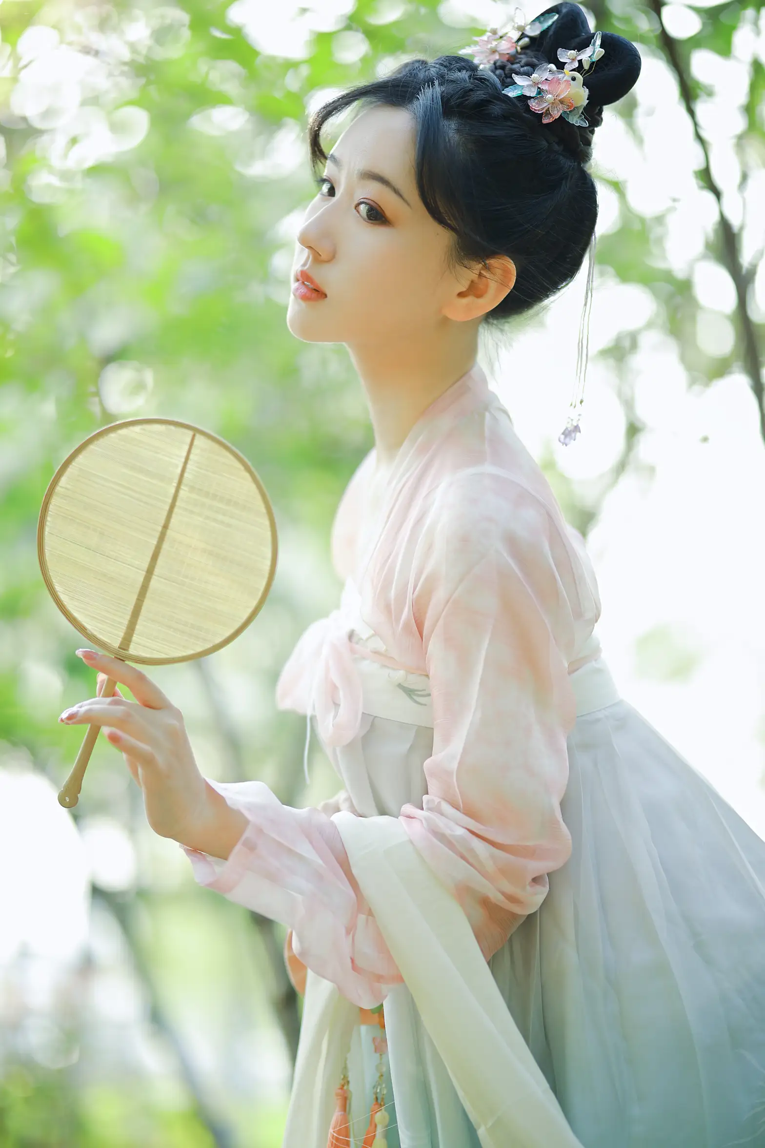 [艺图语] 2022.08.20 Vol.1746 – 乐嫣 三余#[22P]-19