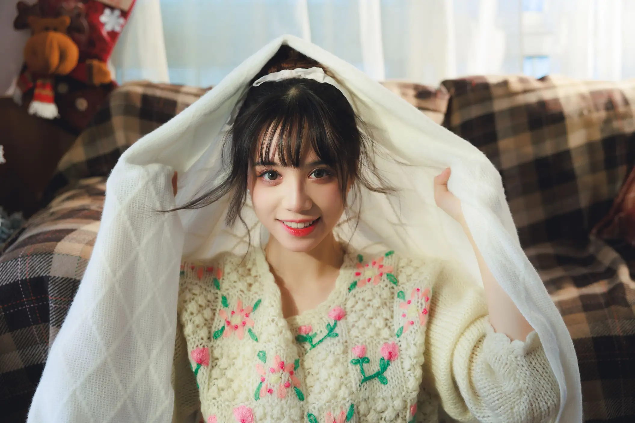[艺图语] 2022.06.17 Vol.1207 – 少女圣诞季 贰加六#[36P]-22