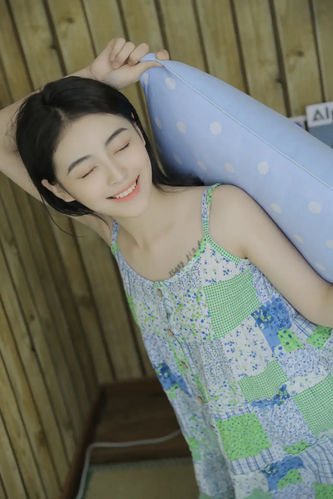 [艺图语] 2022.08.07 Vol.1647 – 盛夏之前 胡允恩-#[44P]-32