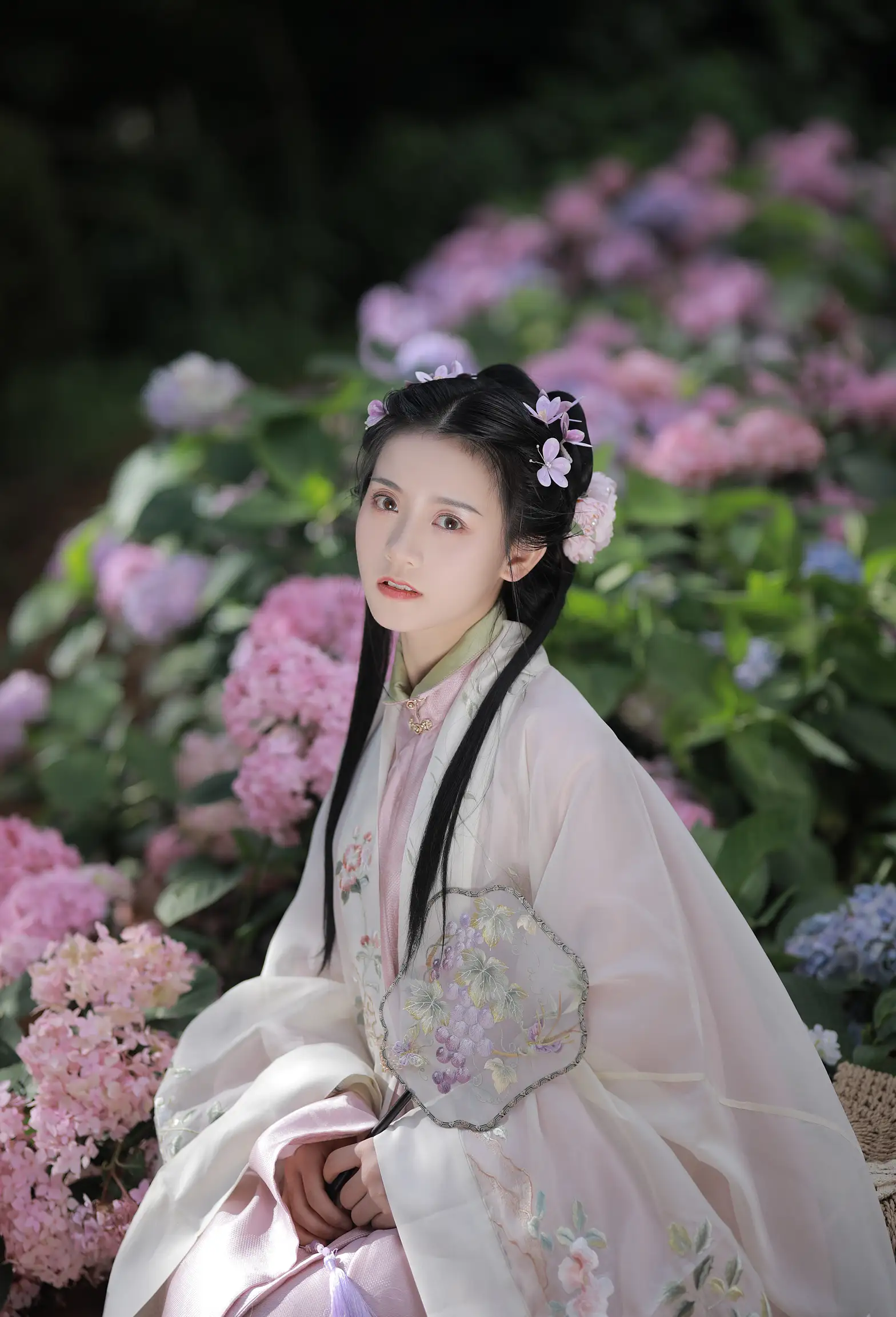 [艺图语] 2022.07.20 Vol.1535 – 一念花开，香如故 Dear-郑同学#[38P]-31