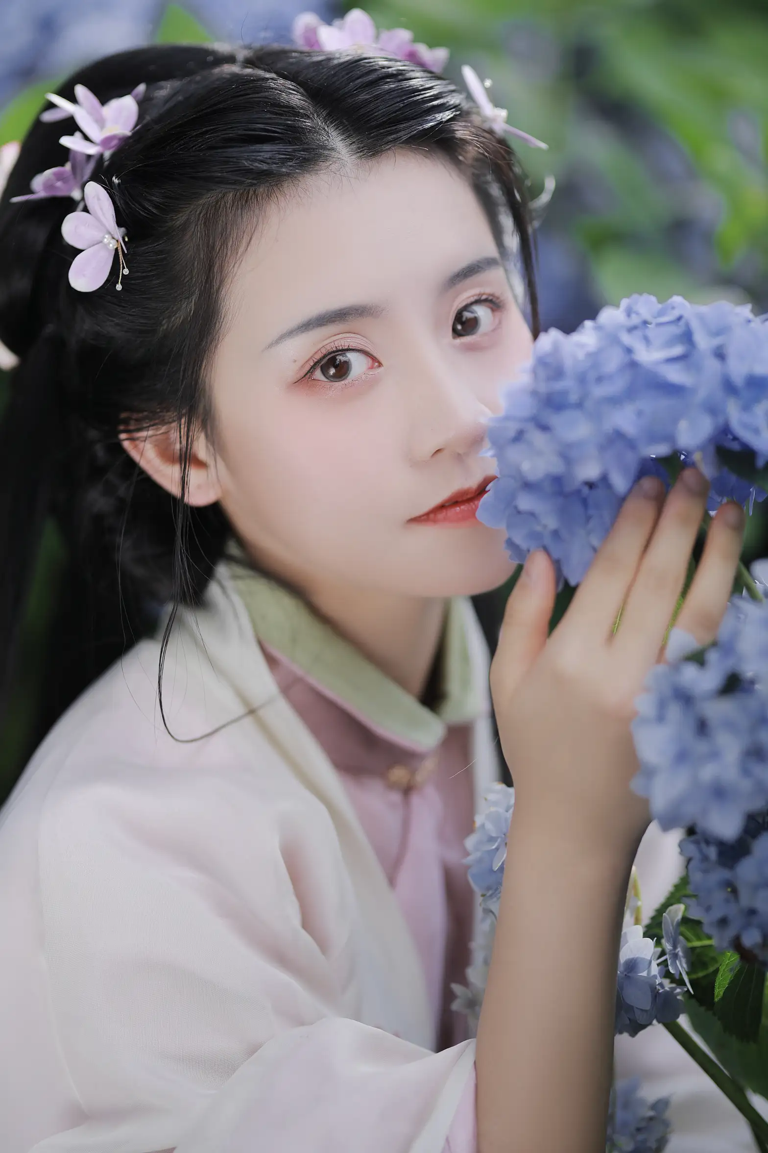 [艺图语] 2022.07.20 Vol.1535 – 一念花开，香如故 Dear-郑同学#[38P]-1