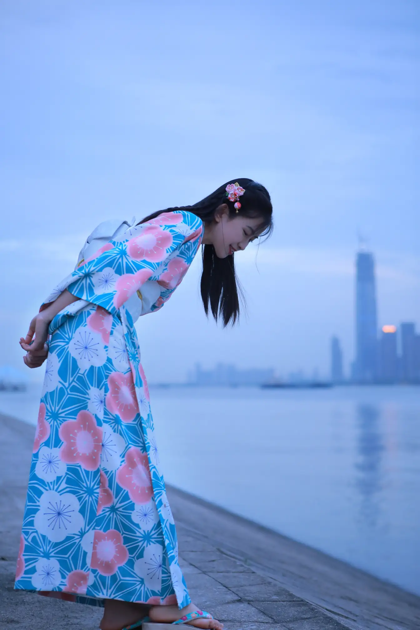 [艺图语] 2022.06.06 Vol.1095 – 花火 小草草呀#[22P]-15
