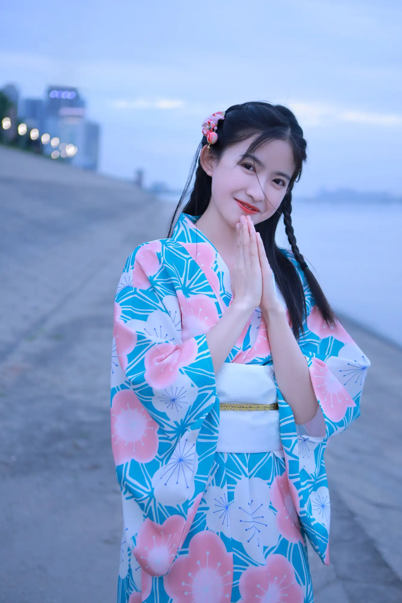 [艺图语] 2022.06.06 Vol.1095 – 花火 小草草呀#[22P]-18