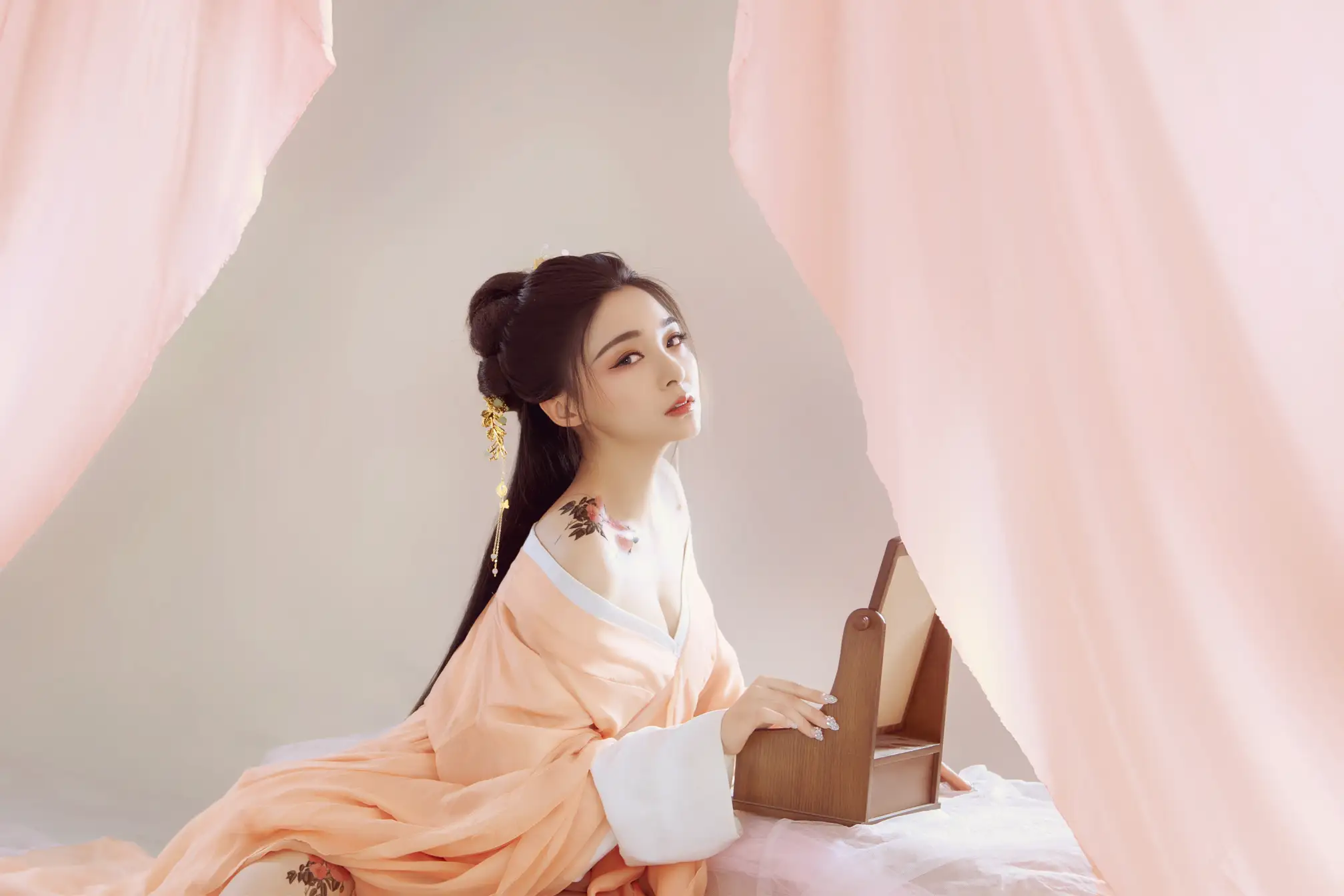 [艺图语] 2022.02.19 Vol.824 – 媚青闺 倩宝#[22P]-4