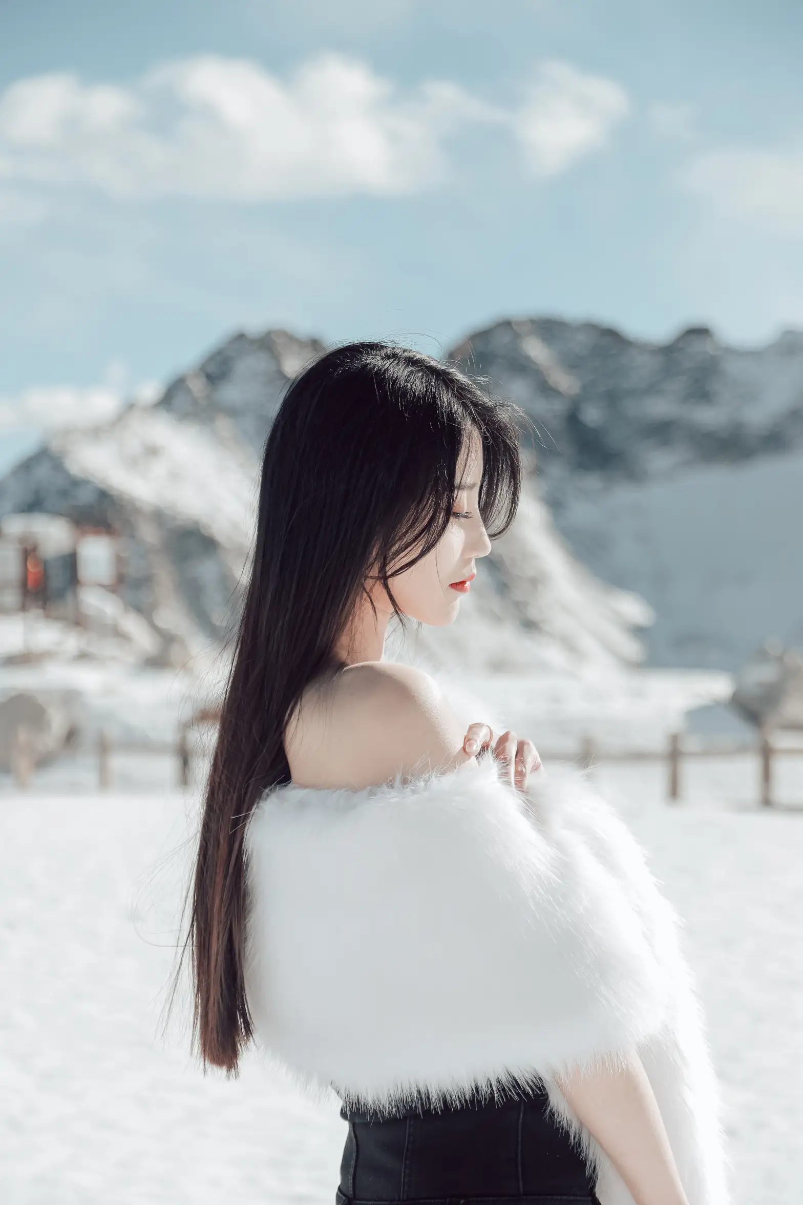 [艺图语] 2022.06.21 Vol.1243 – 冰雪之巅 婷婷#[34P]-11