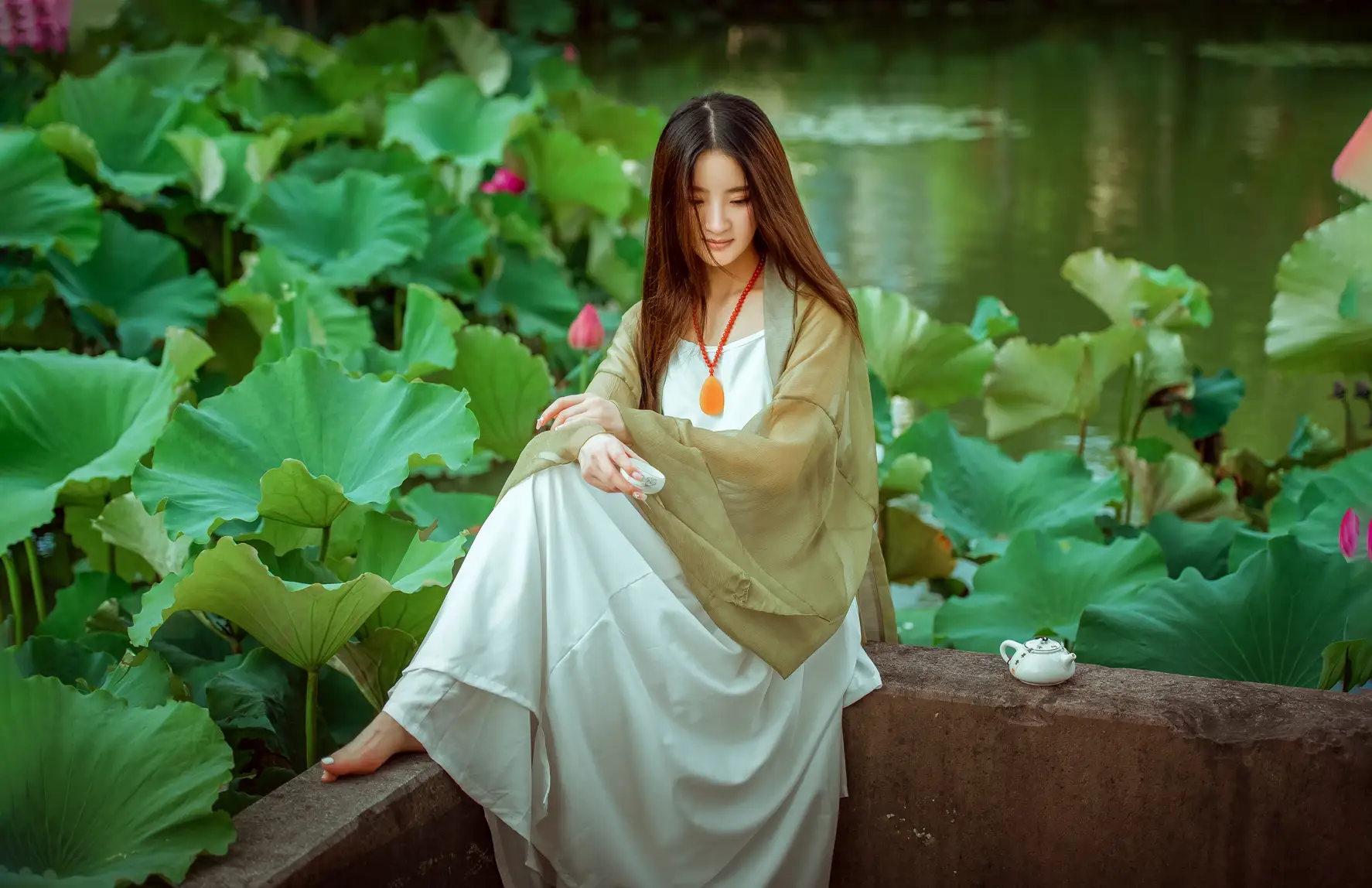 [艺图语] 2022.08.07 Vol.1643 – 荷韵 Smile#[39P]-24