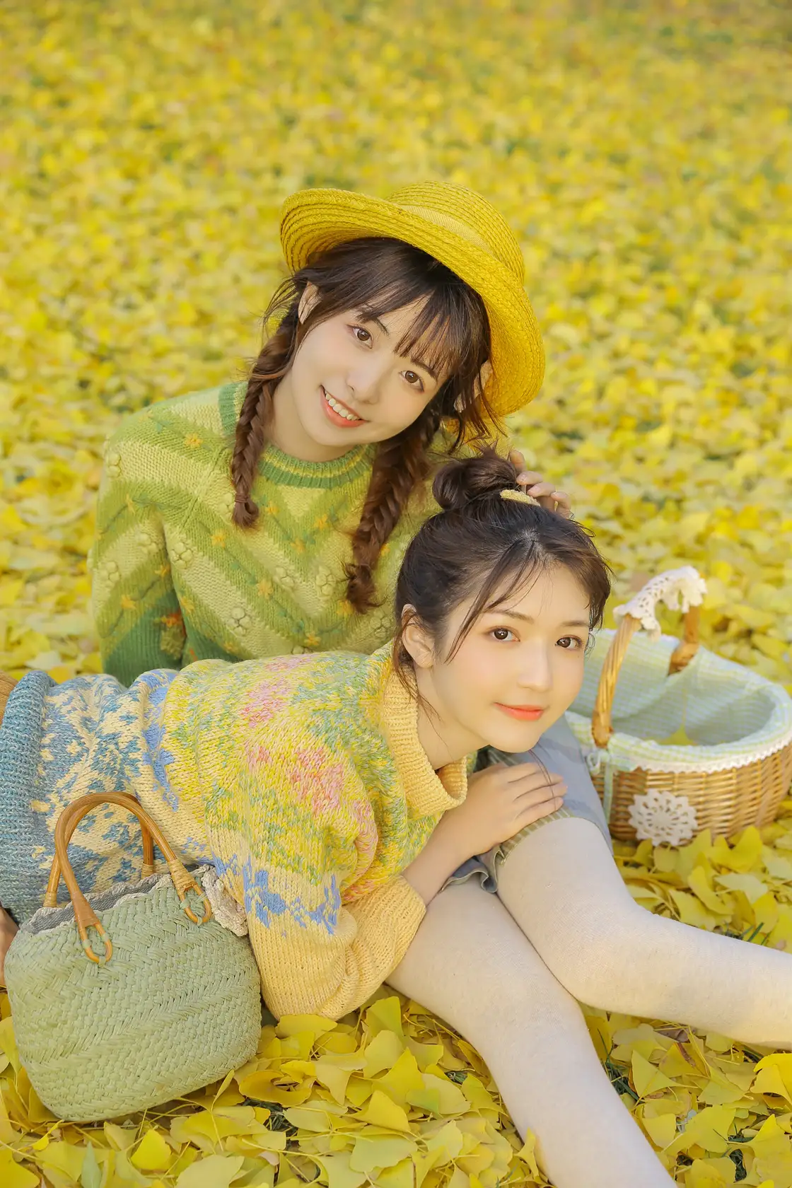 [艺图语] 2022.07.31 Vol.1590 – 今日天气宜见面 金迪-Vivian&一栗橘#[22P]-11