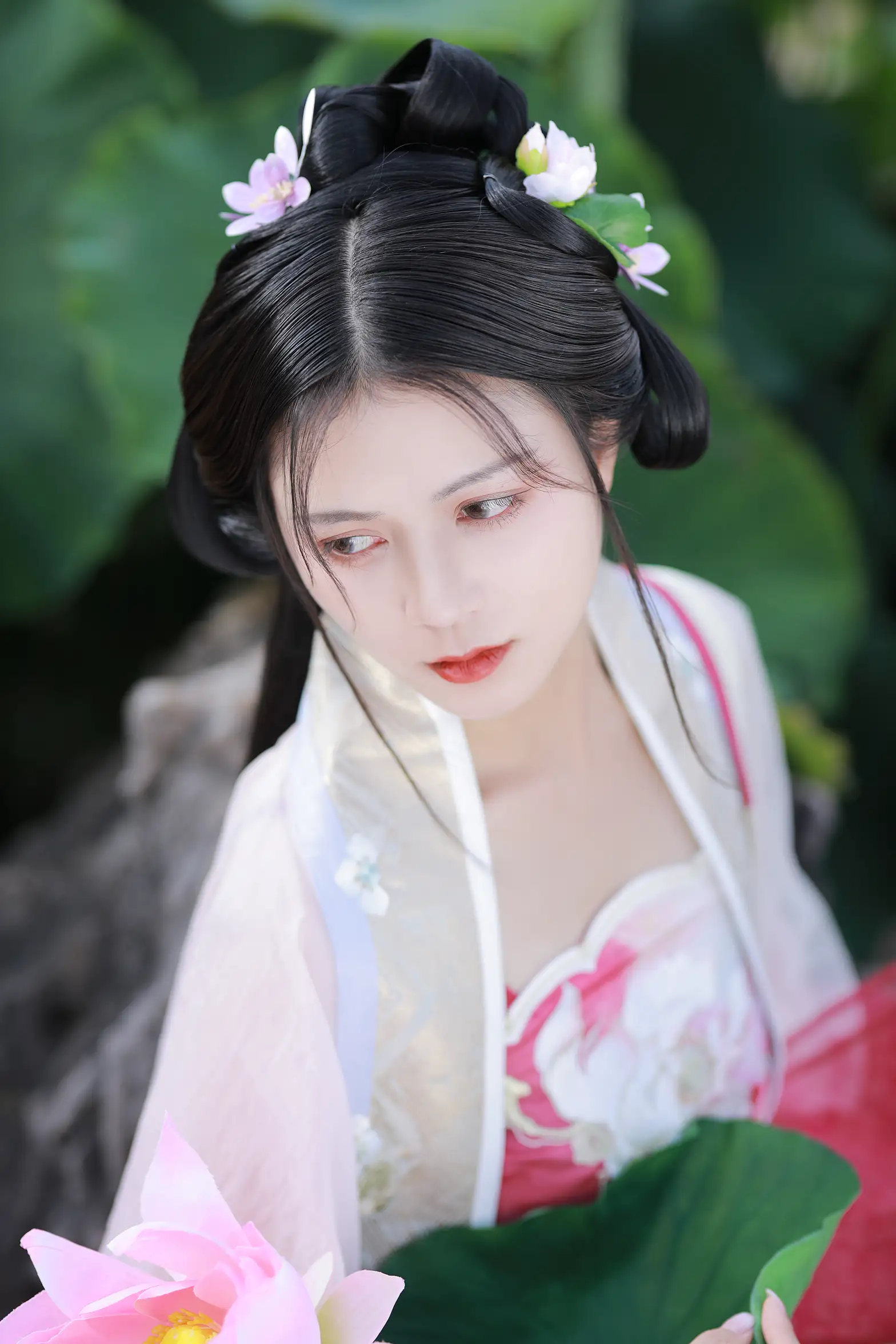 [艺图语] 2022.08.06 Vol.1639 – 山有扶苏，隰有荷华 吾岁#[39P]-31