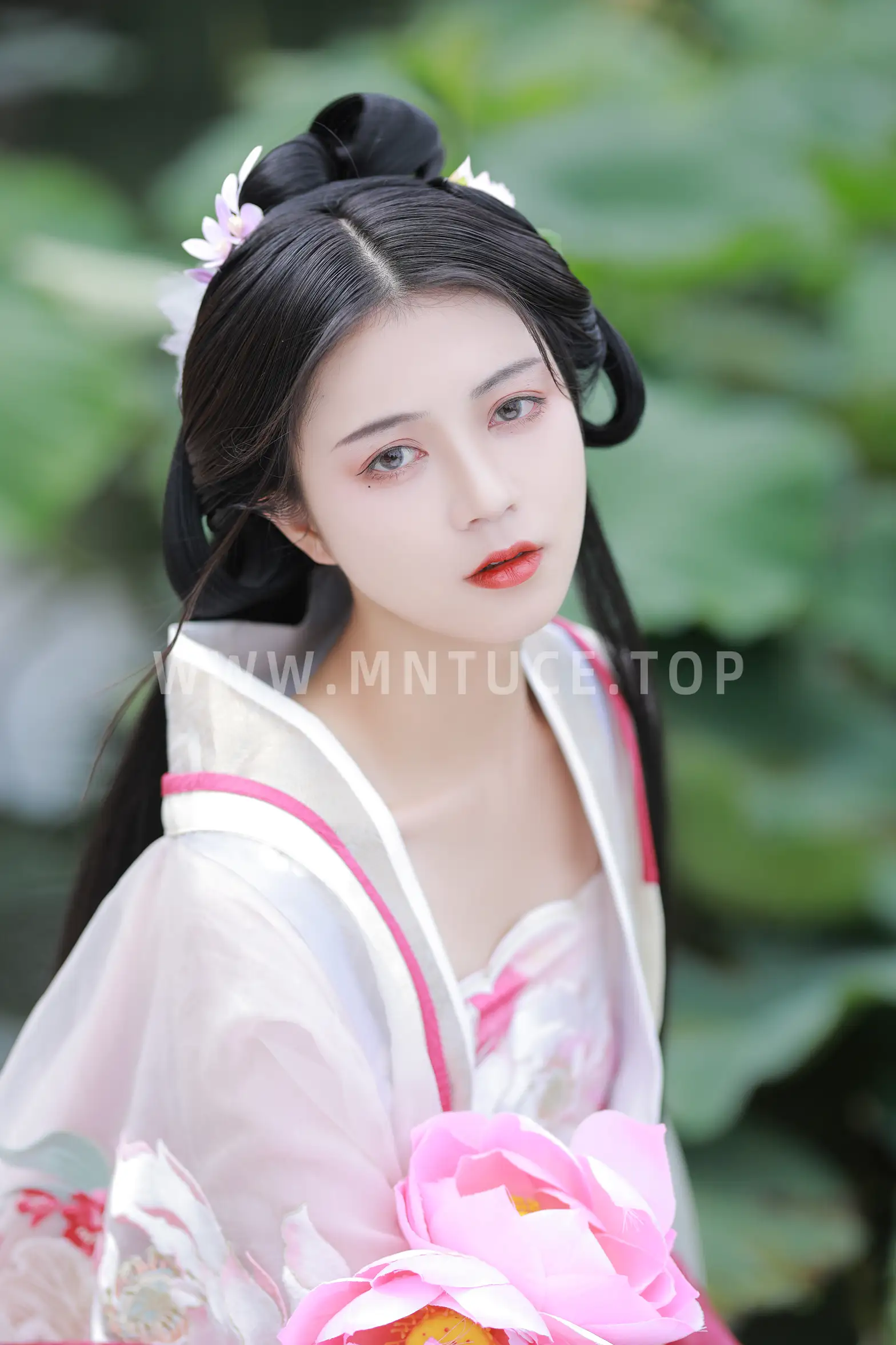 [艺图语] 2022.08.06 Vol.1639 – 山有扶苏，隰有荷华 吾岁#[39P]-36