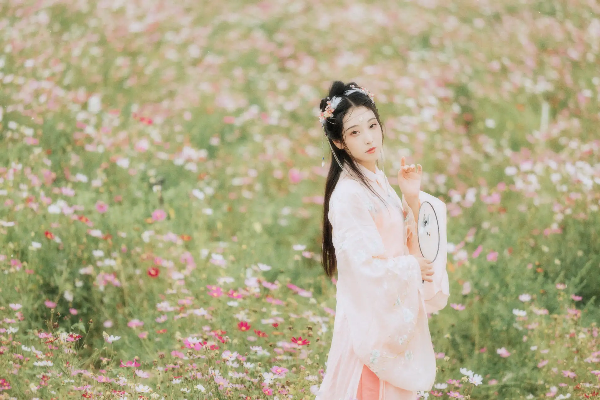 [艺图语] 2021.09.03 Vol.230 – 繁花孤影 茶茶#[24P]-11