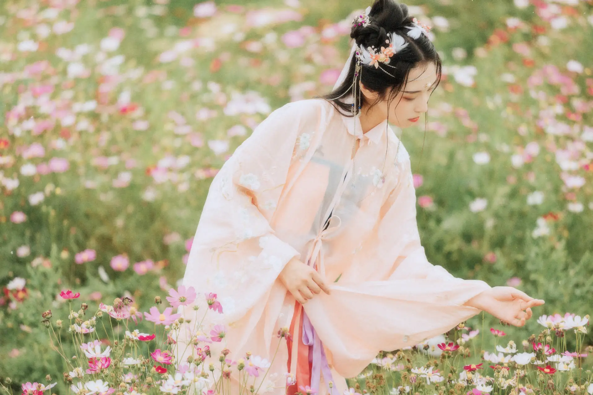 [艺图语] 2021.09.03 Vol.230 – 繁花孤影 茶茶#[24P]-16