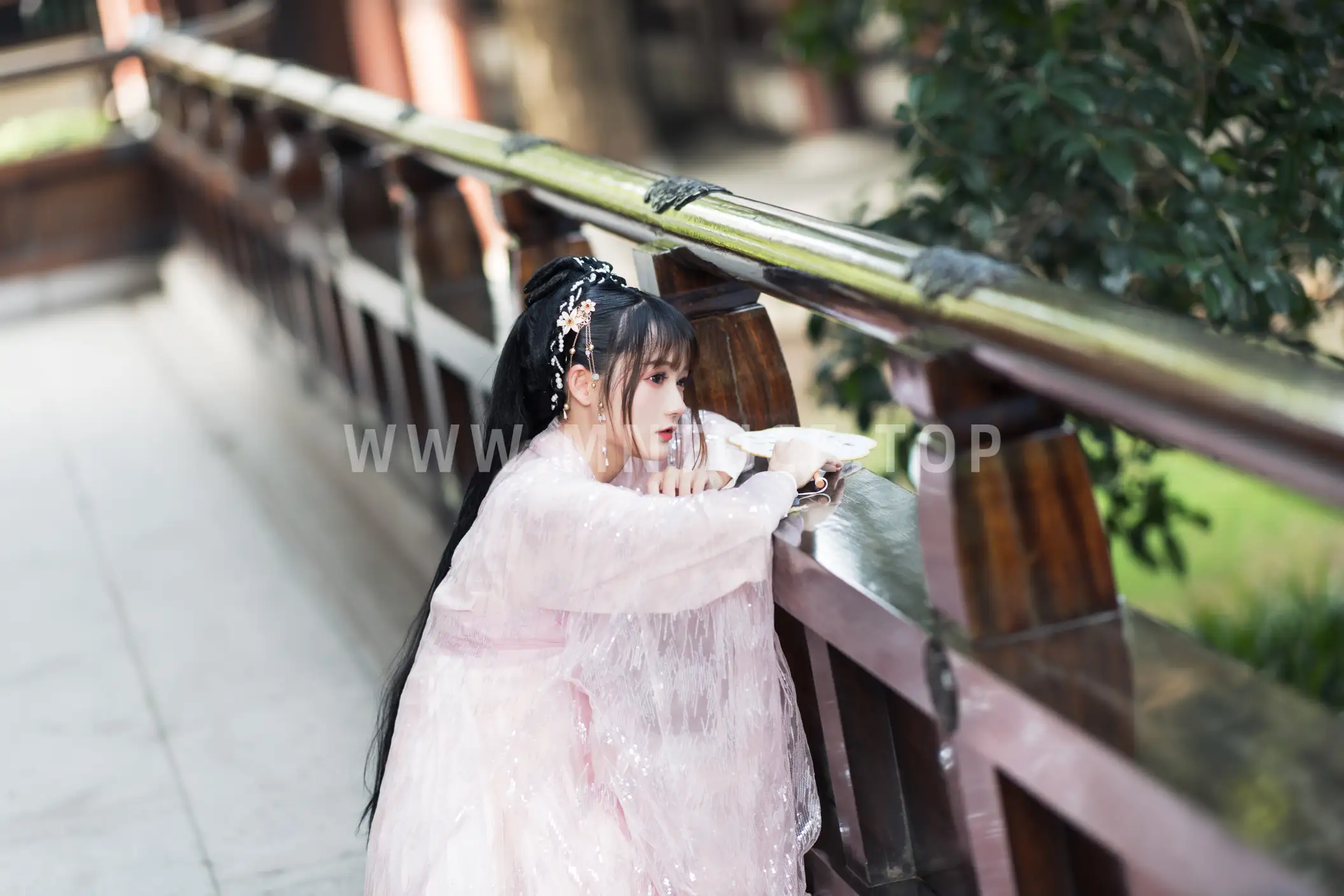 [艺图语] 2022.06.06 Vol.1094 – 佛缘 兔子Zzz不吃胡萝卜#[24P]-14