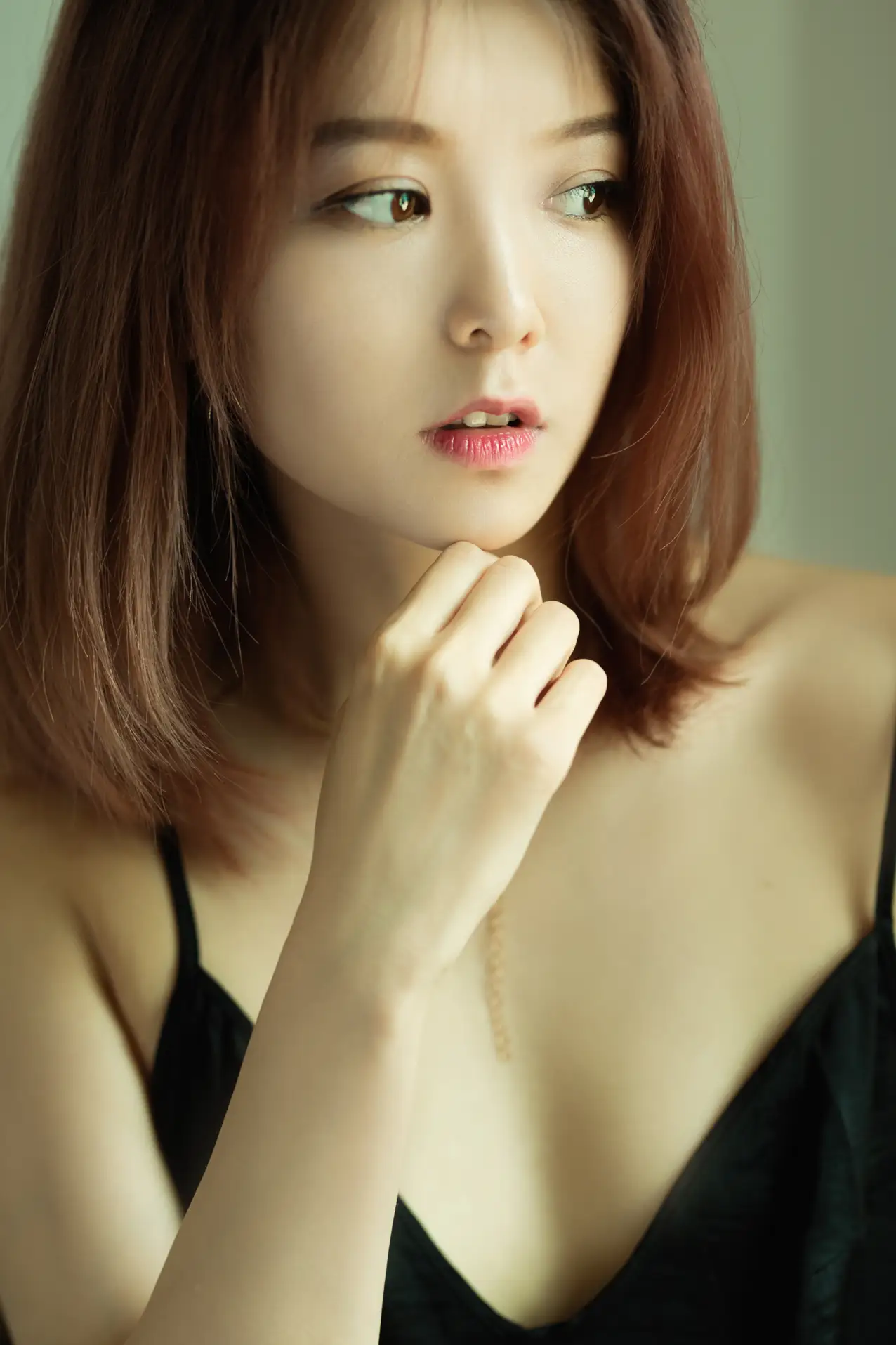 [艺图语] 2022.07.04 Vol.1373 – 空房间 航子就是航子呀#[22P]-16