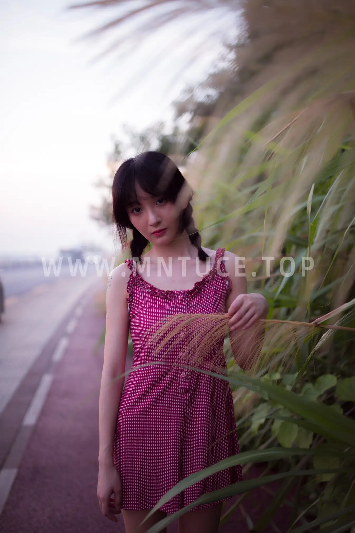 [艺图语] 2022.01.28 Vol.721 – 日落的温柔 虾虾#[51P]-4