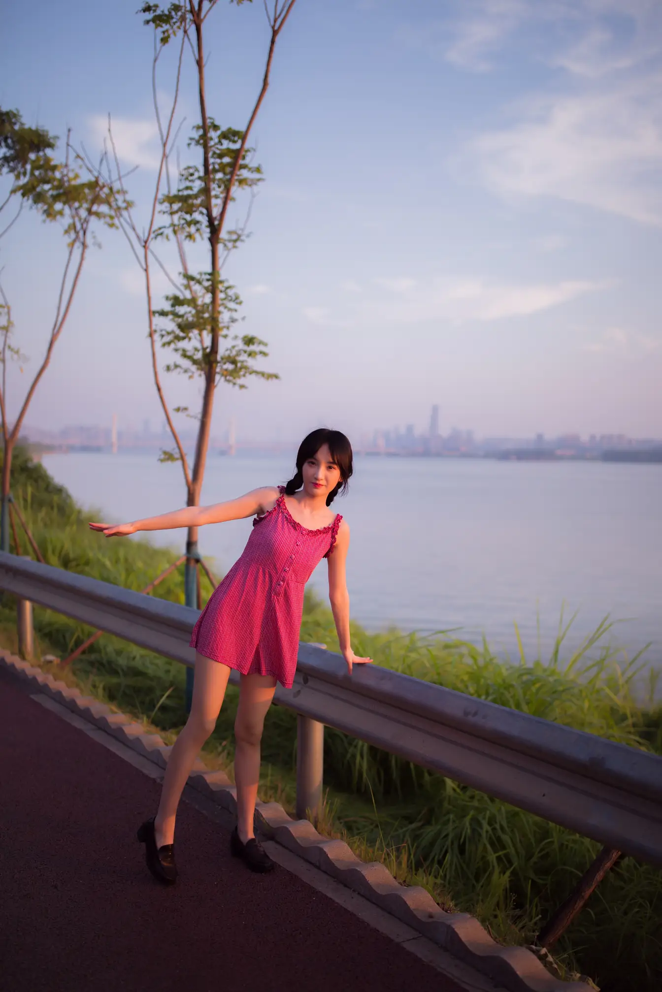 [艺图语] 2022.01.28 Vol.721 – 日落的温柔 虾虾#[51P]-13