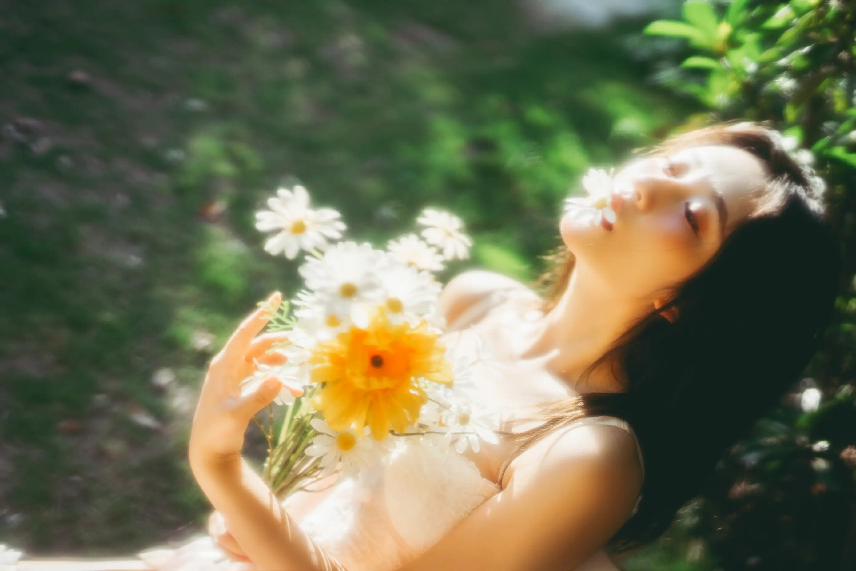 [艺图语] 2022.06.11 Vol.1146 – 光 奶文文#[21P]-12
