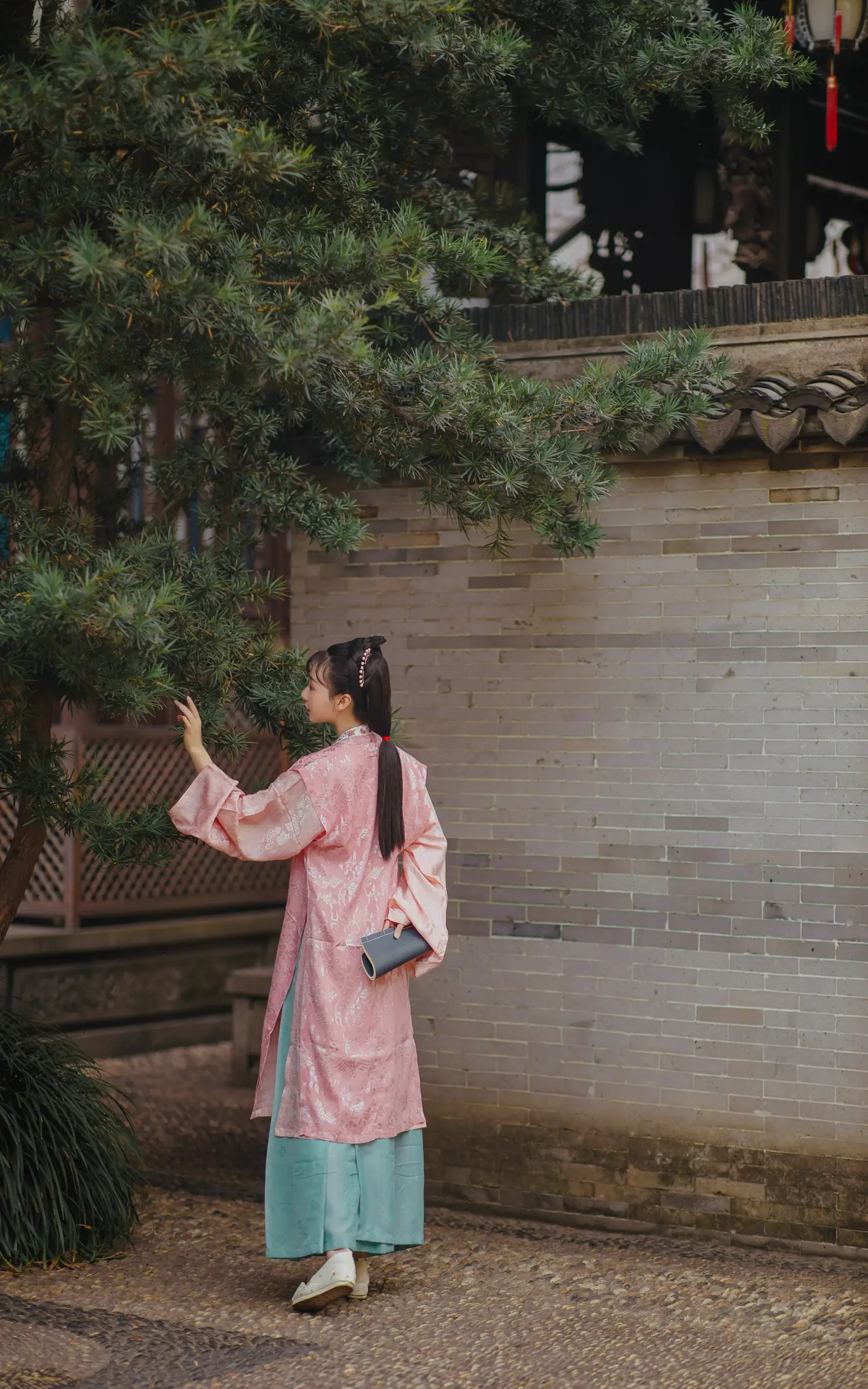 [艺图语] 2022.02.21 Vol.835 – 锁清秋 简森_Red#[25P]-25