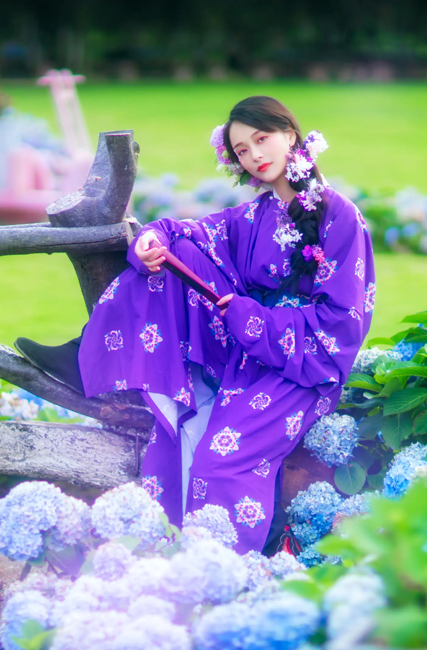 [艺图语] 2022.01.04 Vol.590 – 紫色初摄影夏 欢欢#[35P]-10