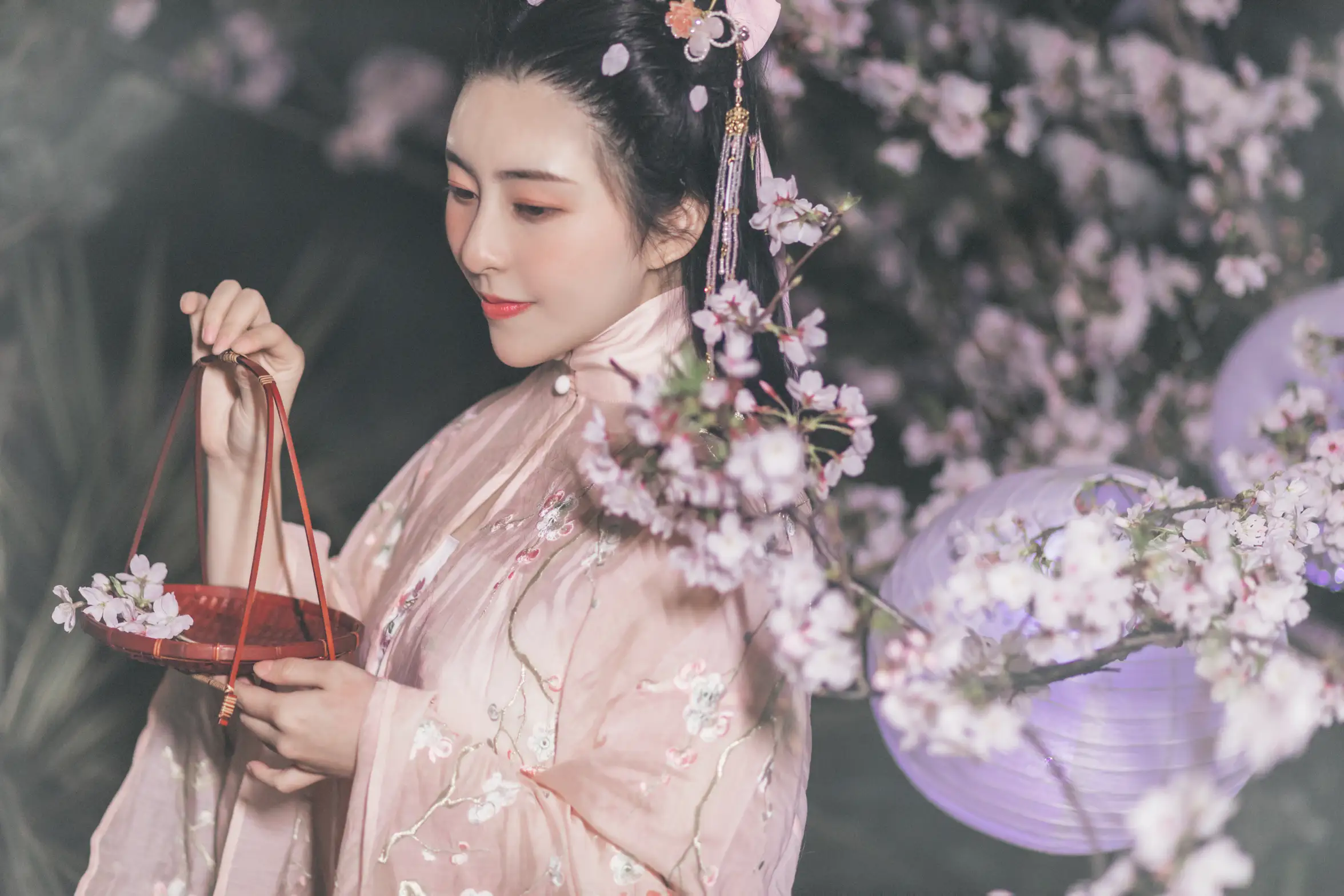 [艺图语] 2022.08.02 Vol.1607 – 夜樱 秘制大何酱#[25P]-24