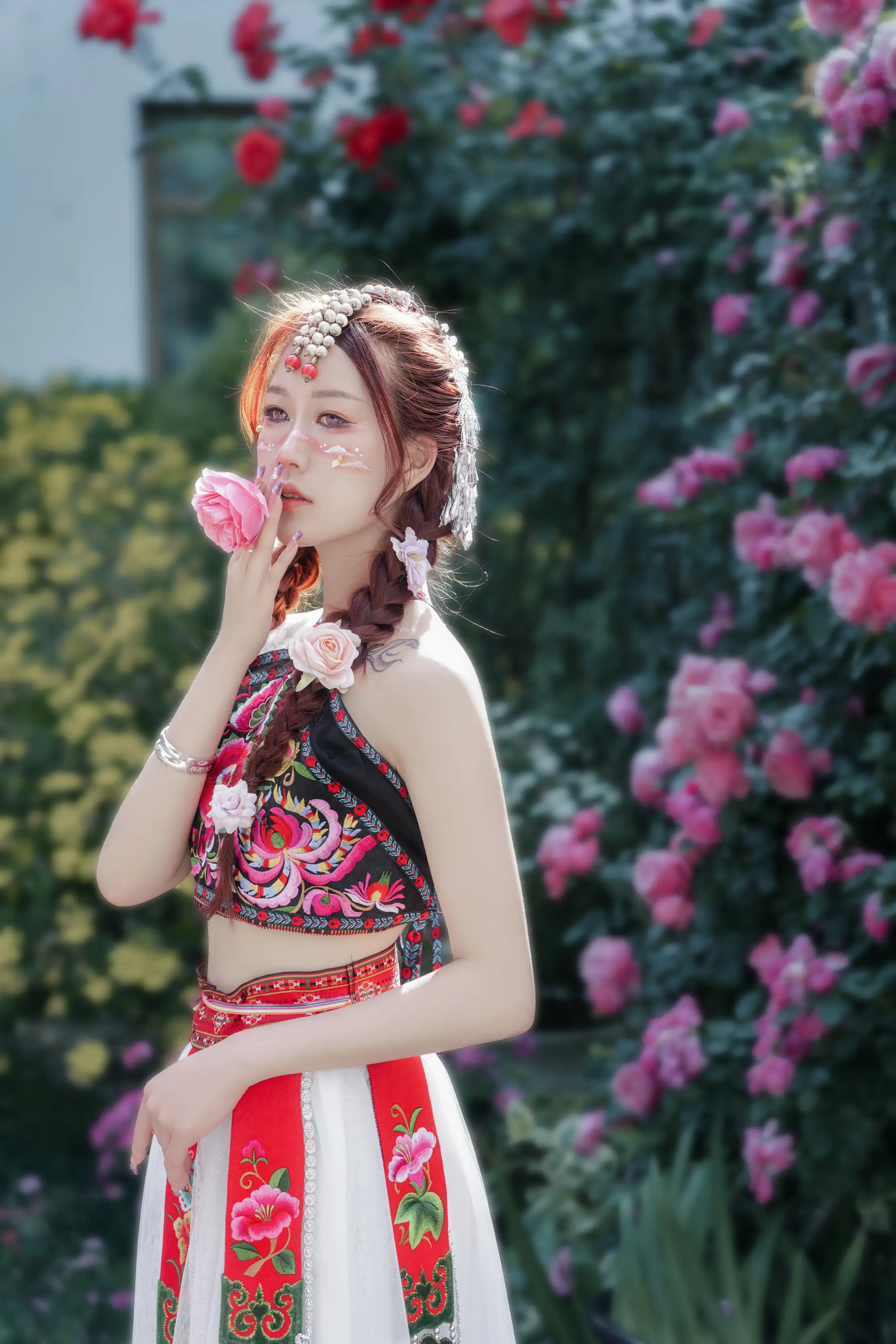 [艺图语] 2022.07.02 Vol.1355 – 蔷薇少女 邓娃儿#[28P]-28