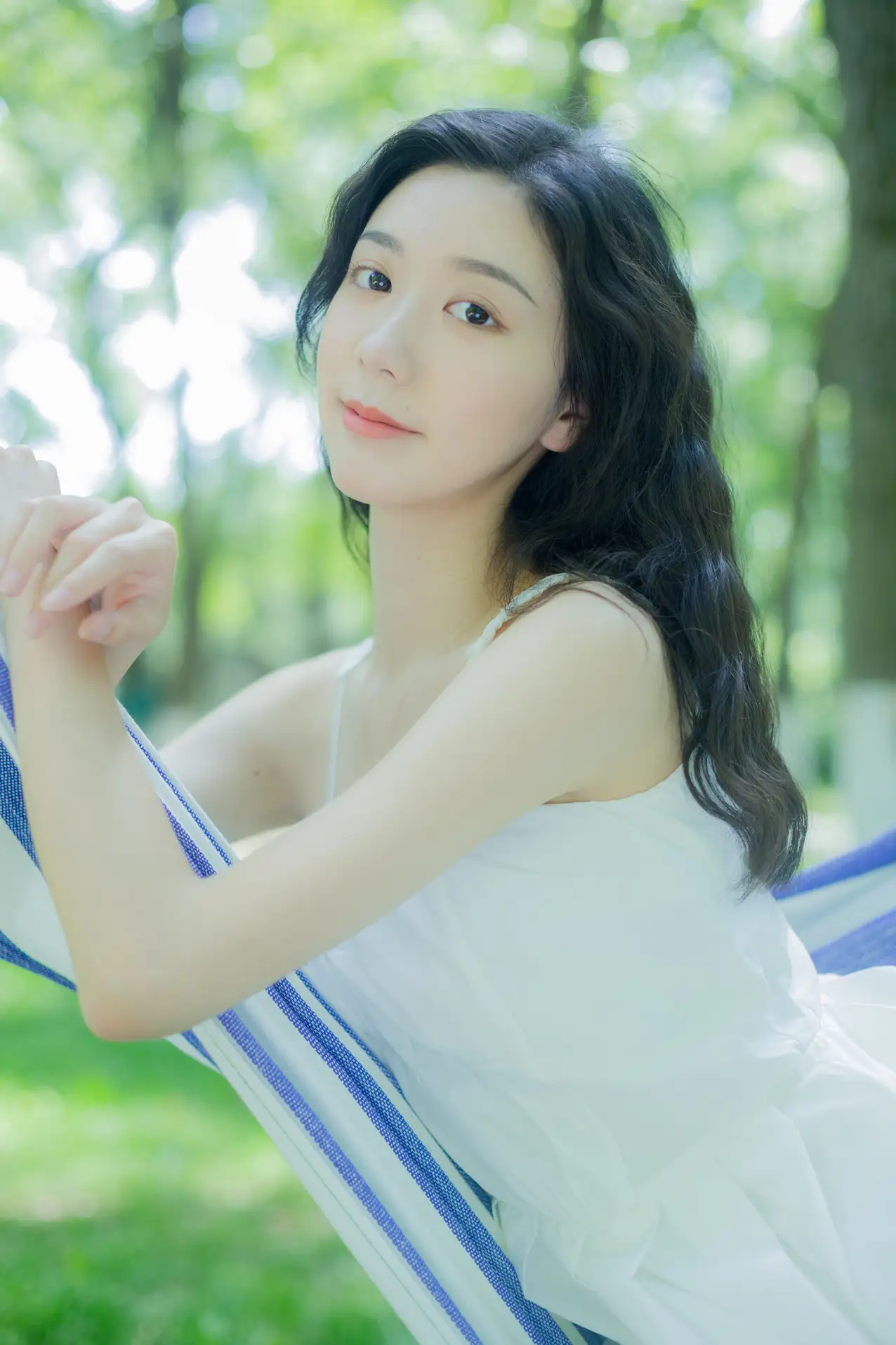 [艺图语] 2022.07.17 Vol.1501 – 沉沦夏日 饲猫少女 饲猫少女-#[40P]-14