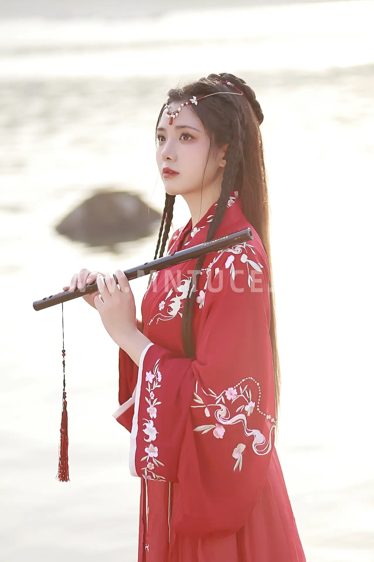 [艺图语] 2022.06.30 Vol.1336 – 异域小公主 沂越#[36P]-19