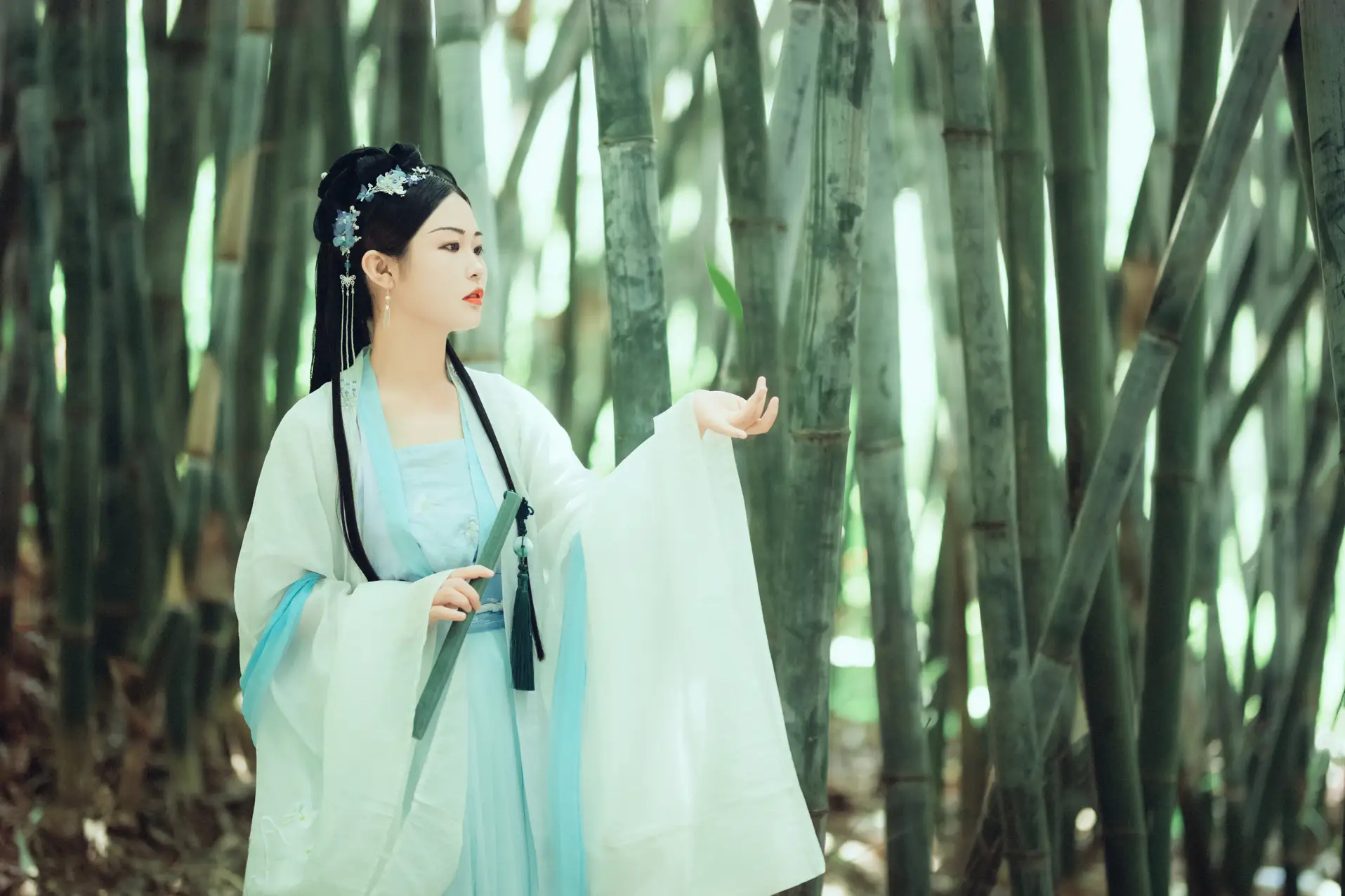[YITUYU] 2021.09.28 Vol.323 – Deep in the Bamboo Forest mendy#[24P]-1