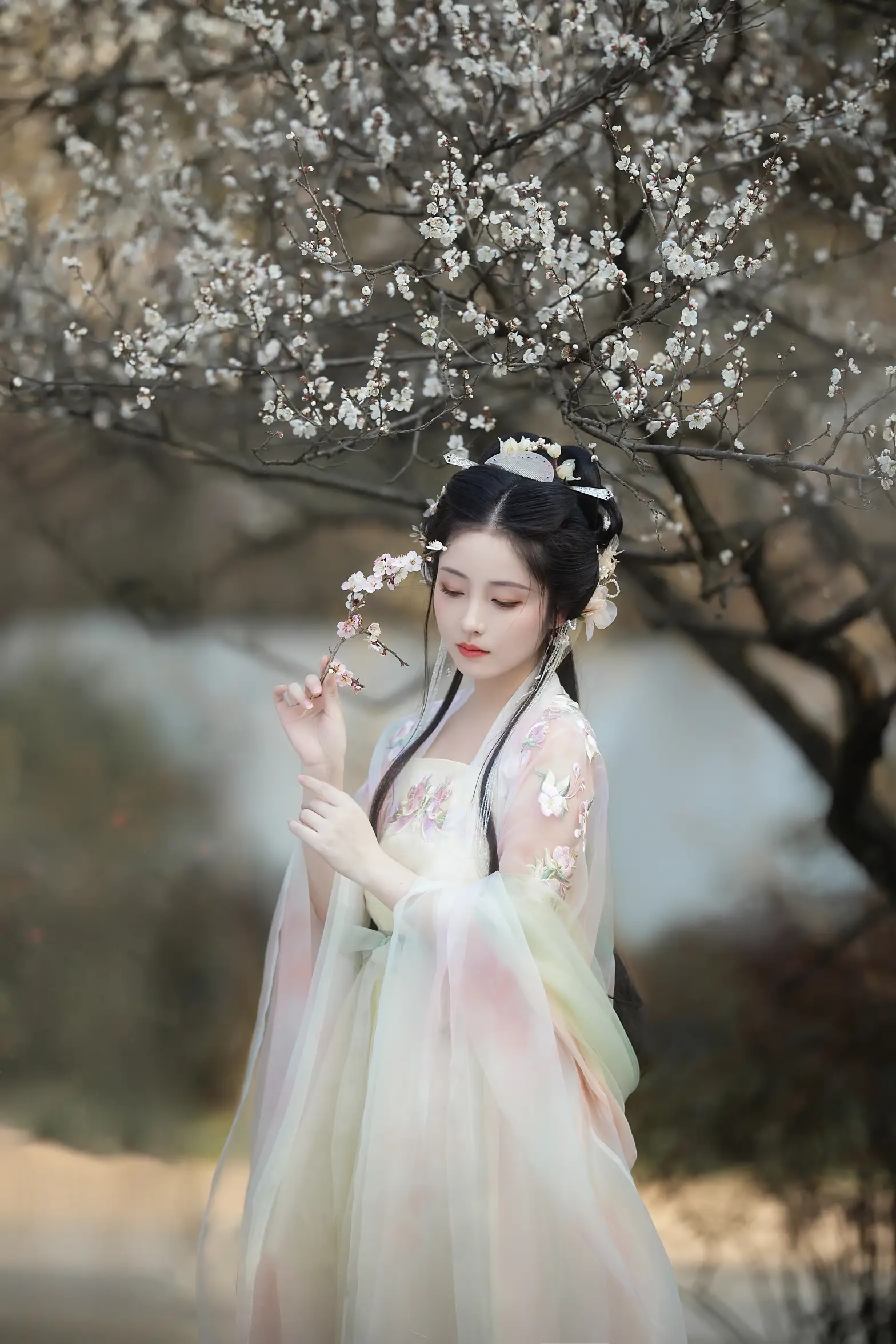 [艺图语] 2022.06.04 Vol.1075 – 暗香 小温暖想要个大太阳#[22P]-4