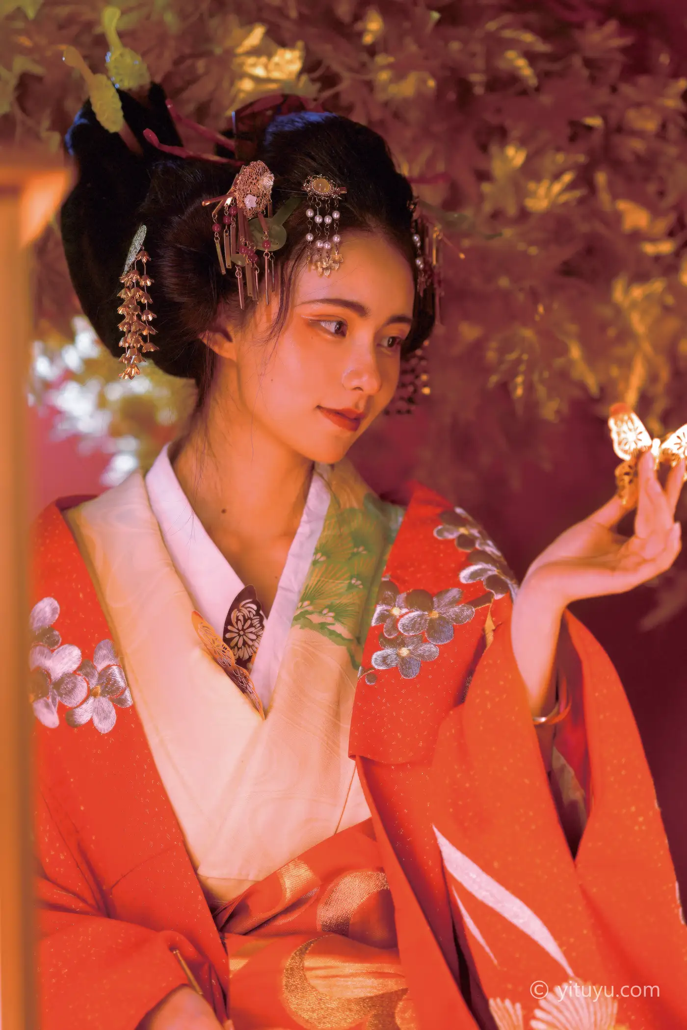 [艺图语] 2021.07.12 Vol.089 – 洛阳花魁 小圆#[40P]-13