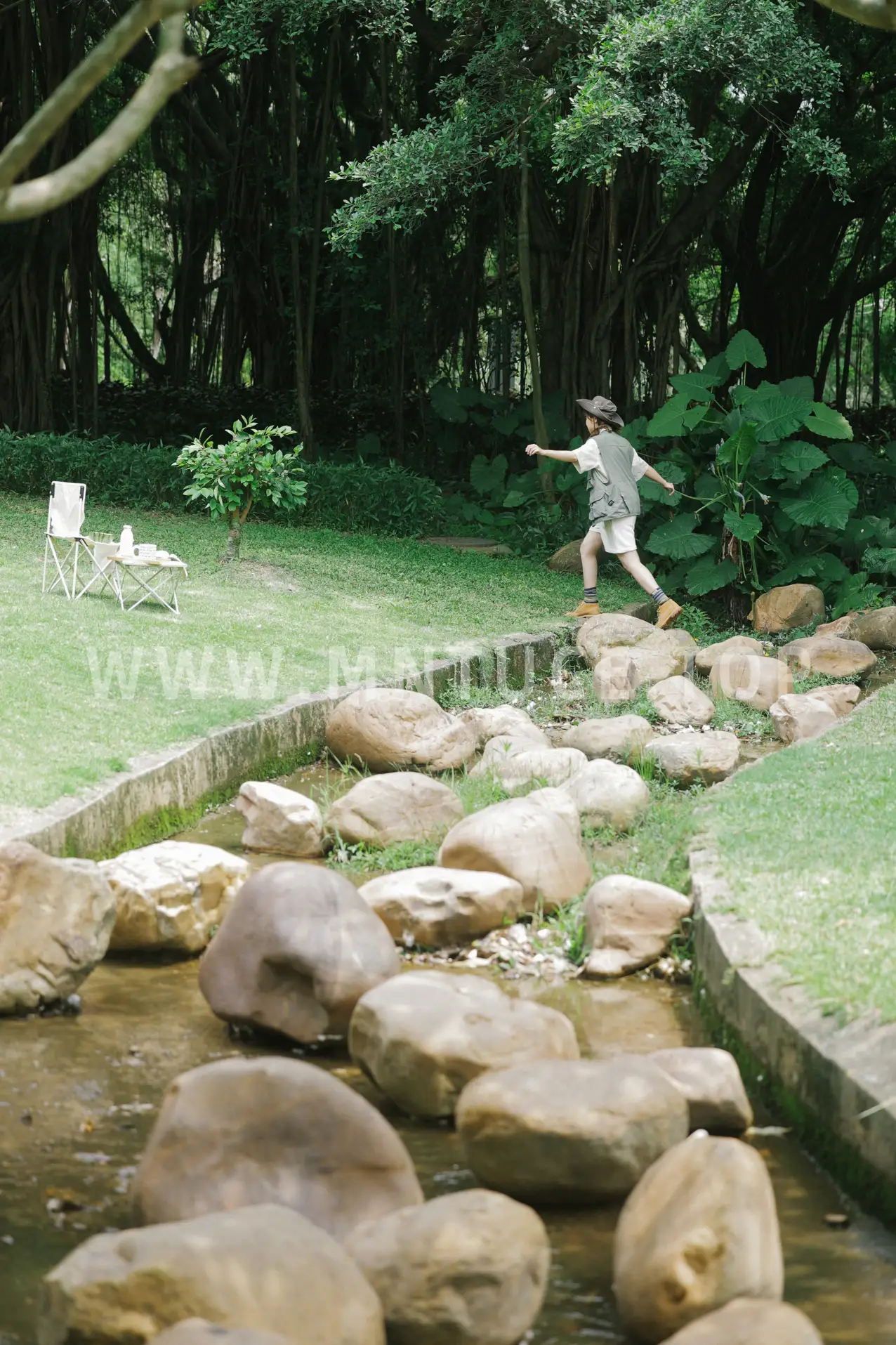 [艺图语] 2022.07.08 Vol.1417 – 夏日露营 蓝胖子-#[34P]-19