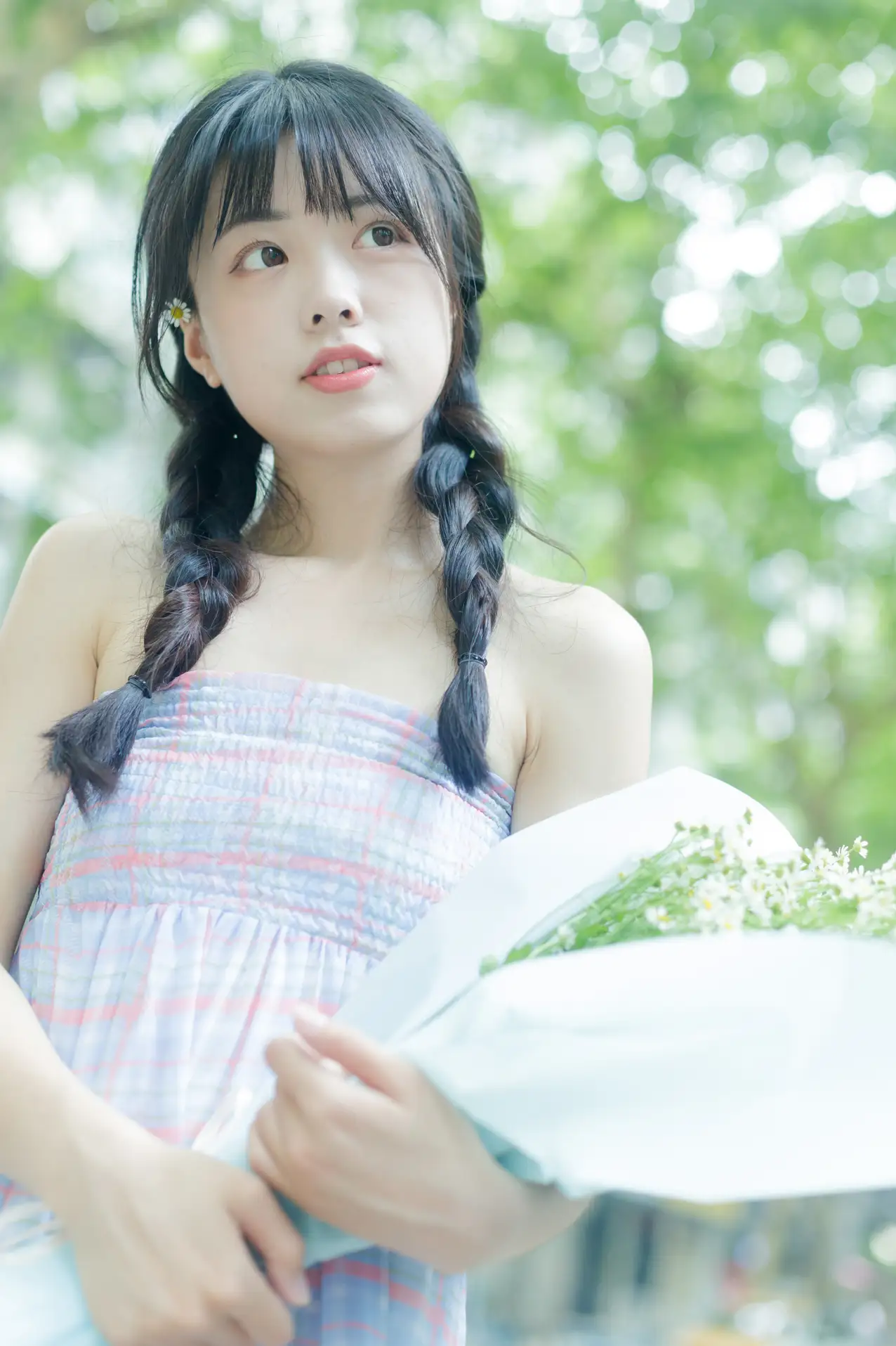 [艺图语] 2022.08.12 Vol.1688 – 夏天是洋甘菊的气味 可爱泡泡呀#[33P]-1