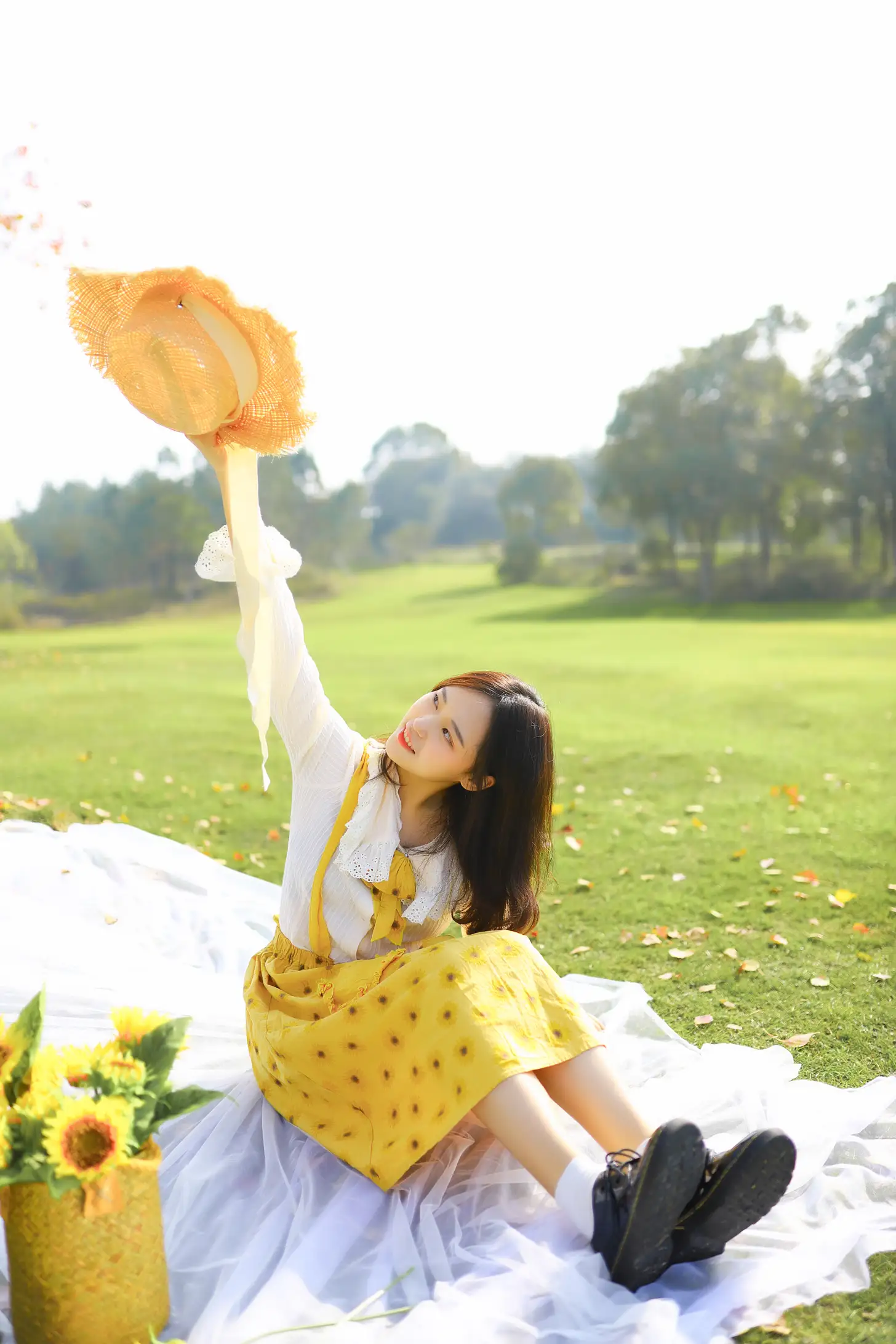 [艺图语] 2022.08.27 Vol.1804 – 向阳而生 芊芊#[23P]-16