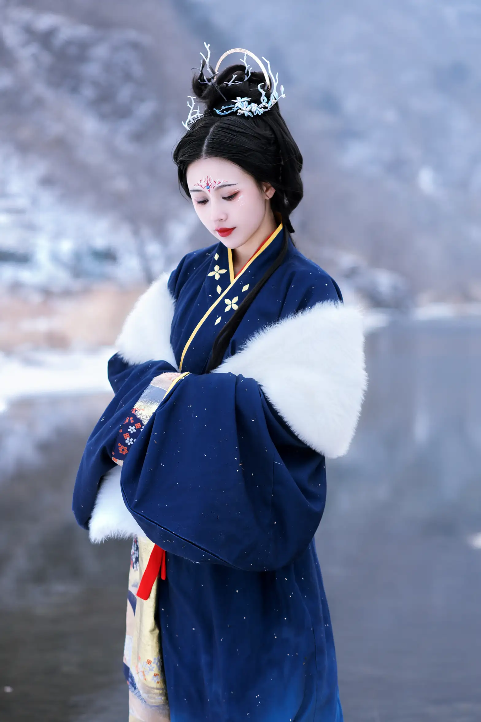 [艺图语] 2022.06.05 Vol.1093 – 雪山山神 青霜鹅#[22P]-12