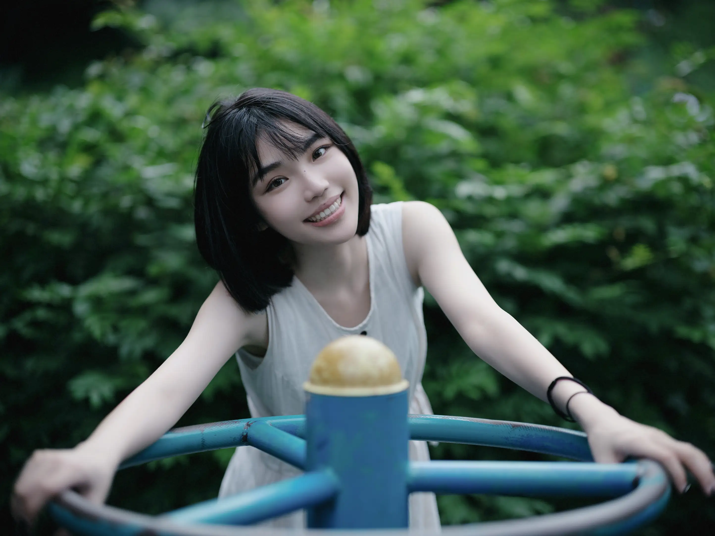 [艺图语] 2022.08.09 Vol.1659 – 爱笑的眼睛 PP#[60P]-8
