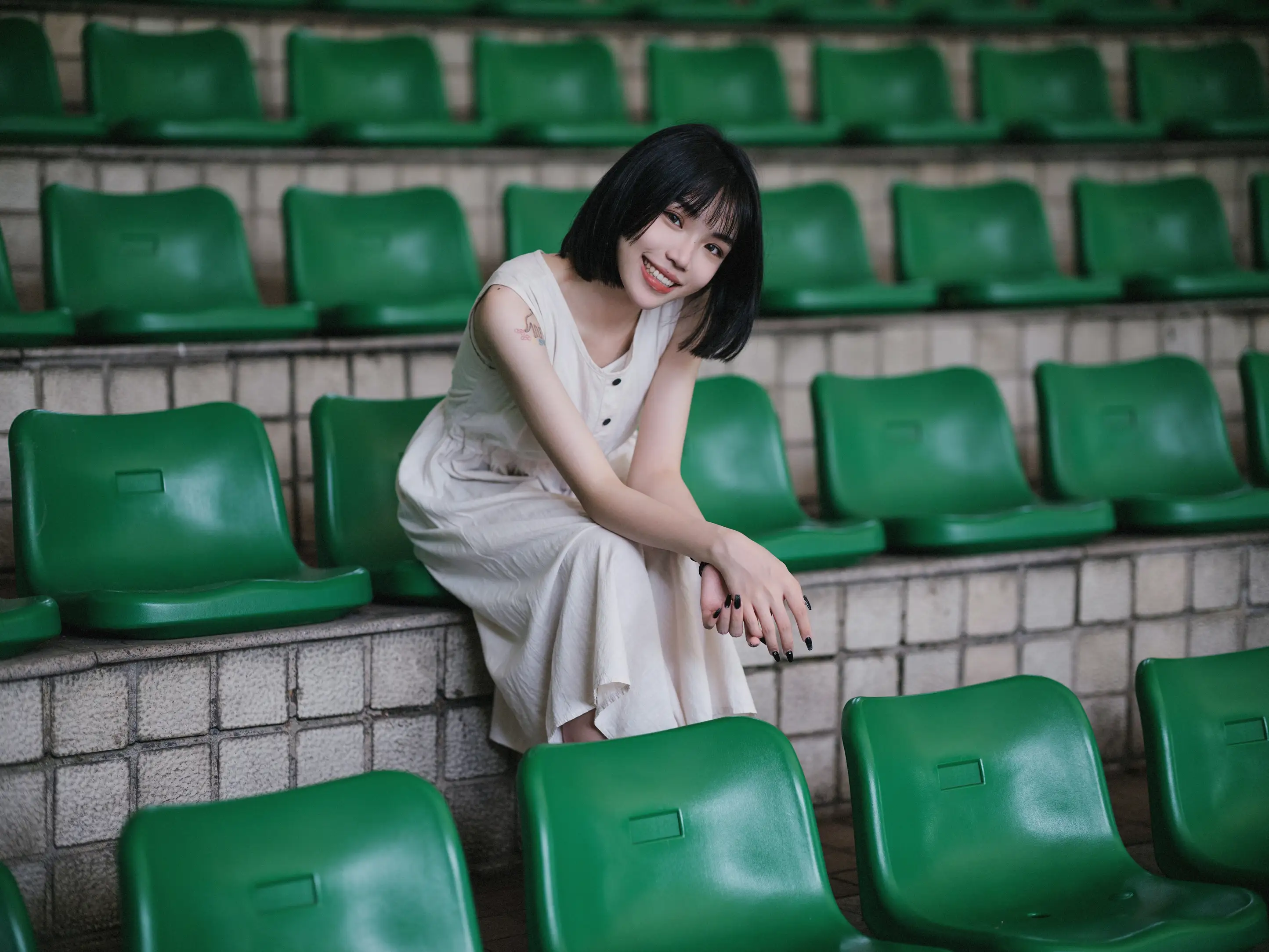 [艺图语] 2022.08.09 Vol.1659 – 爱笑的眼睛 PP#[60P]-11