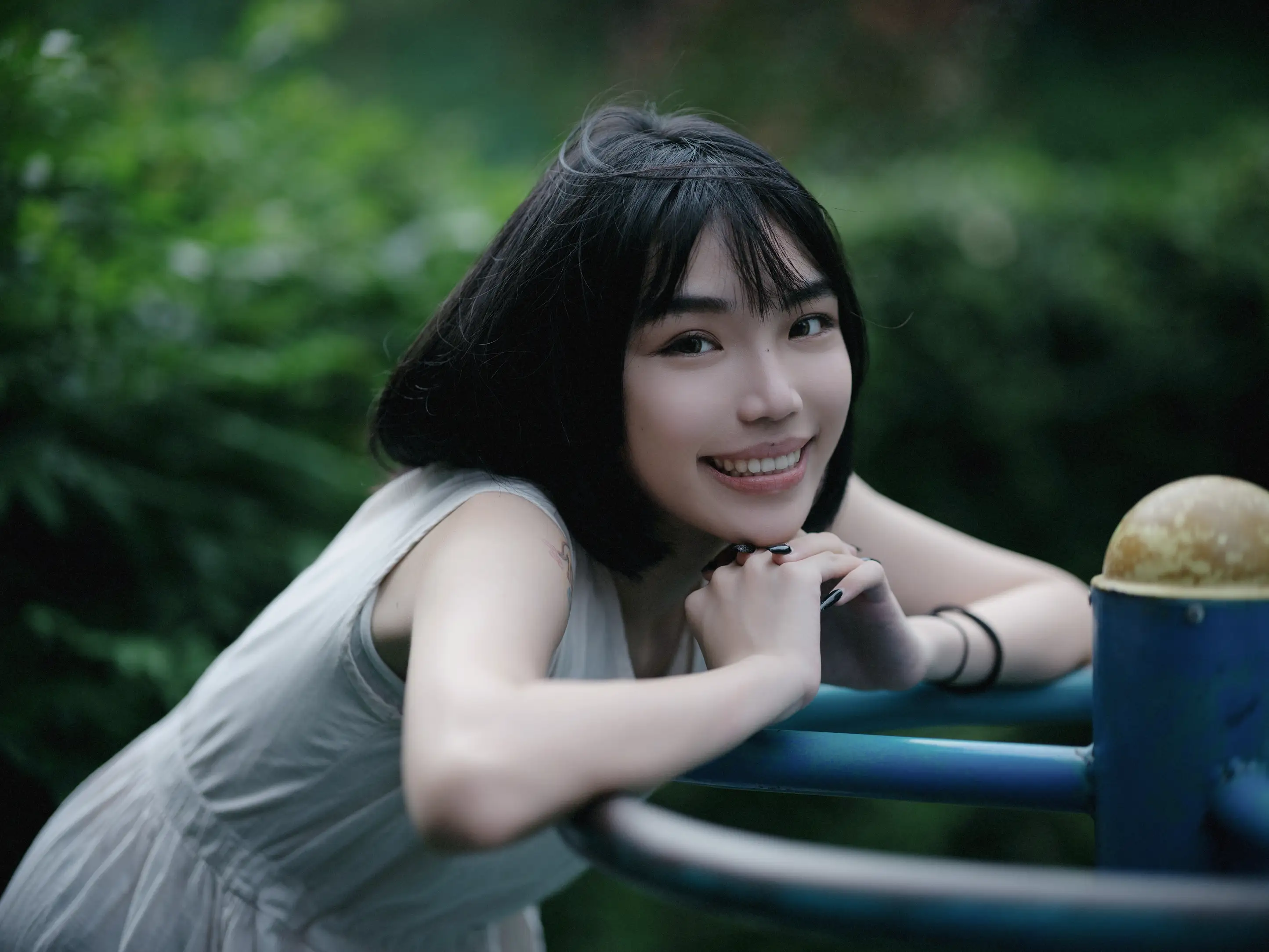 [艺图语] 2022.08.09 Vol.1659 – 爱笑的眼睛 PP#[60P]-12