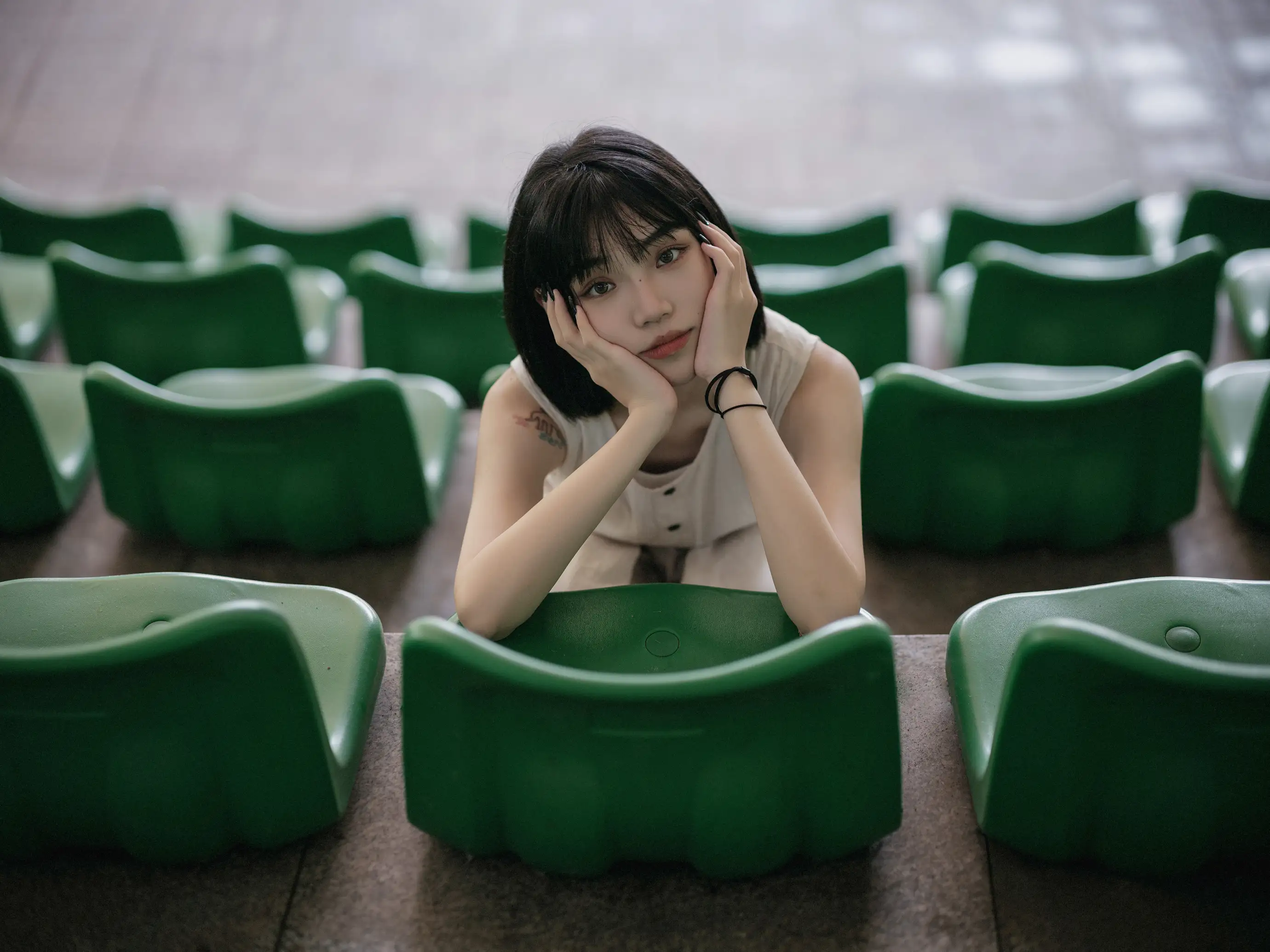 [艺图语] 2022.08.09 Vol.1659 – 爱笑的眼睛 PP#[60P]-21