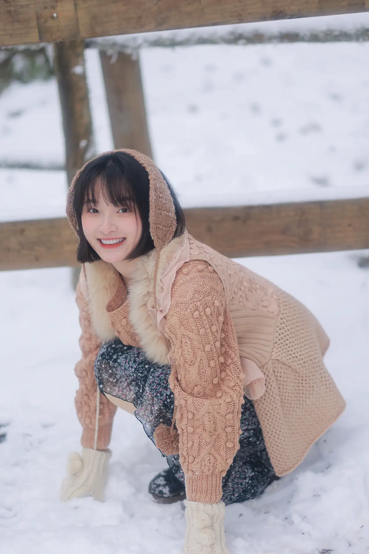 [艺图语] 2022.09.17 Vol.1970 – 嘿，一起来玩雪。 耳元在减肥#[26P]-14