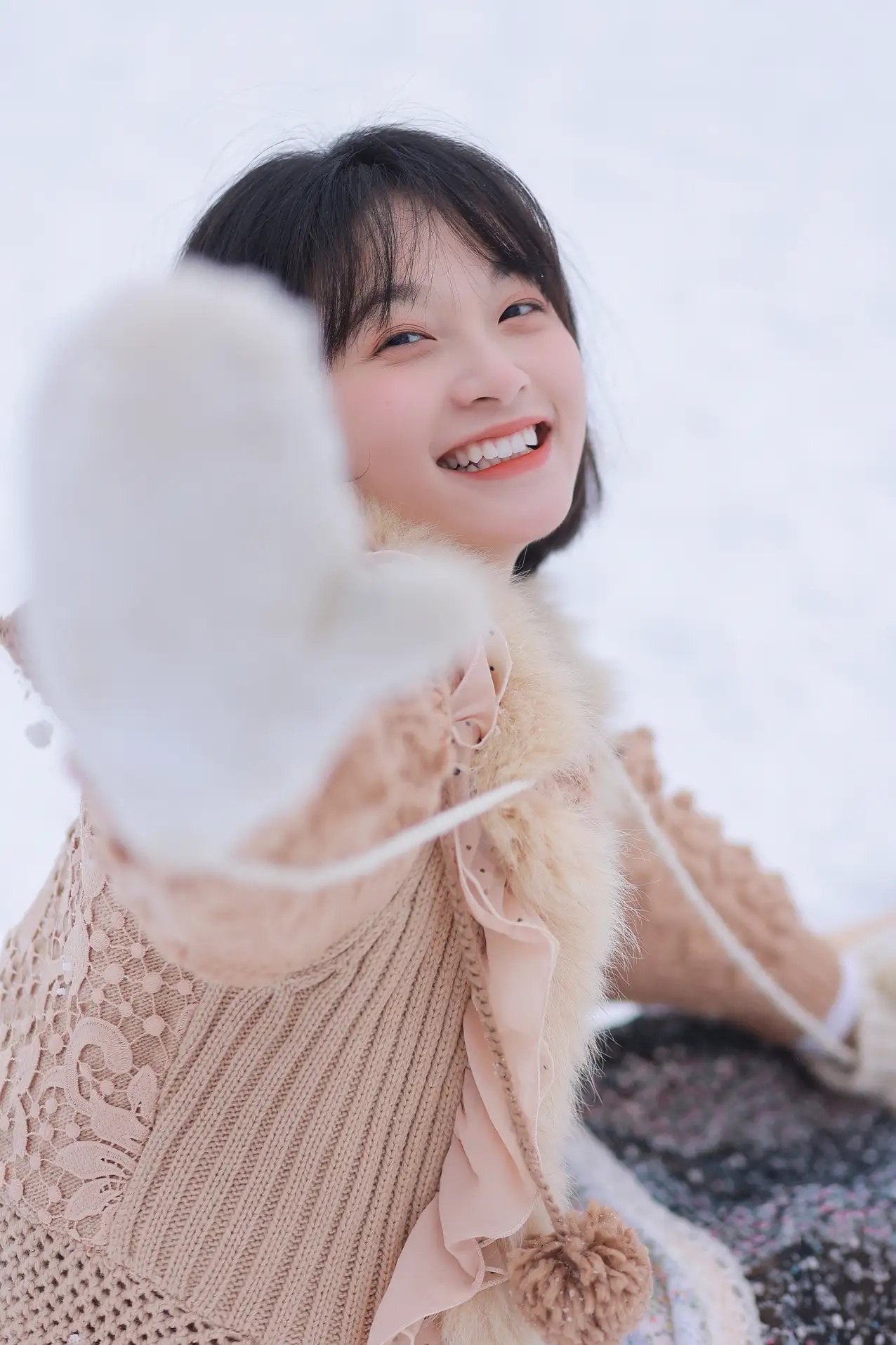 [艺图语] 2022.09.17 Vol.1970 – 嘿，一起来玩雪。 耳元在减肥#[26P]-16