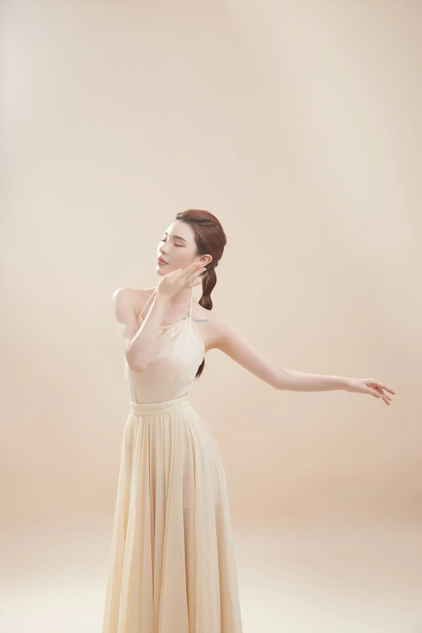 [YITUYU] 2022.09.19 VOL.1990 — Skirt Ao Jiaojun#[22P]-6