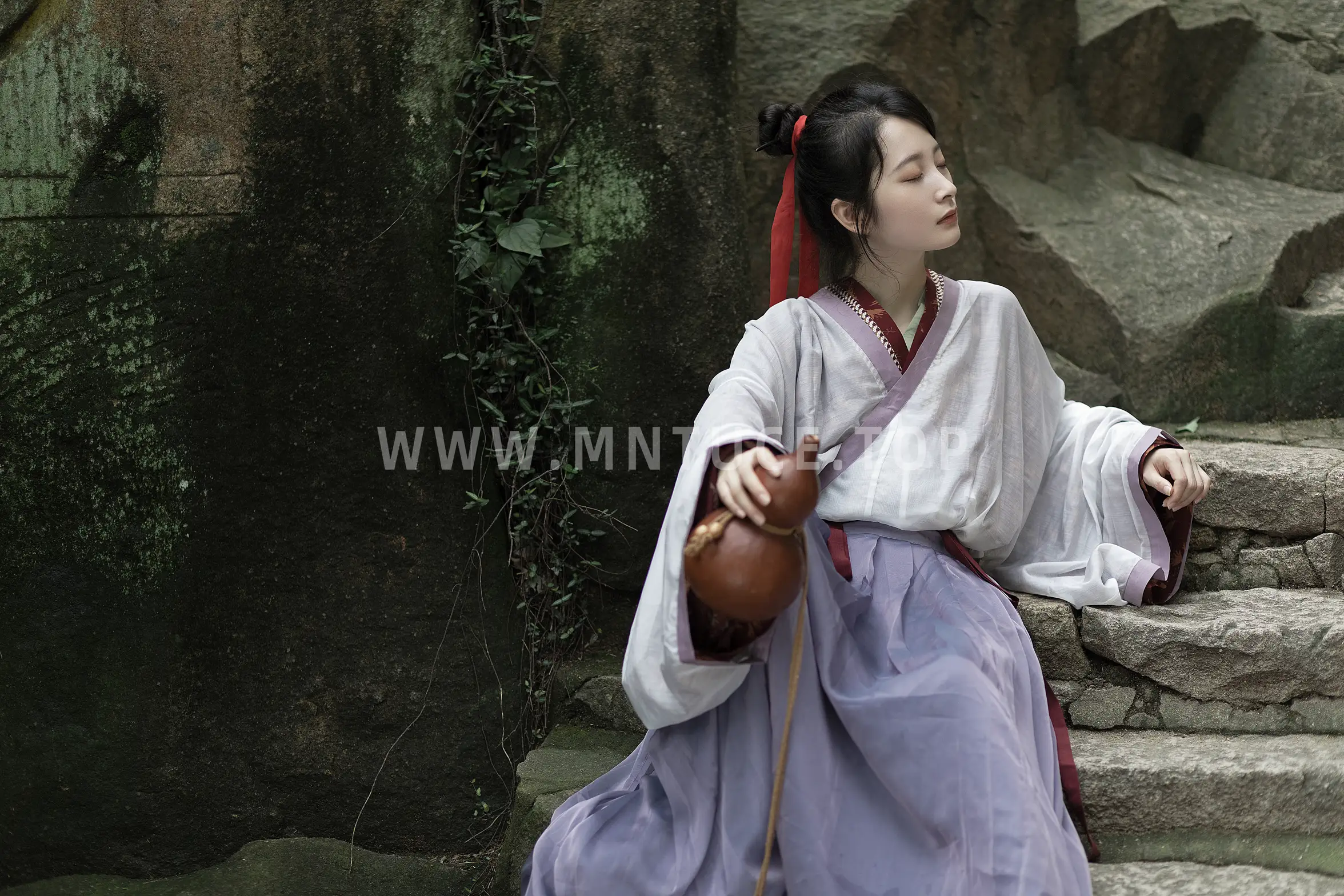 [艺图语] 2022.01.27 Vol.716 – 叶底藏花一度 梦里踏雪几回 五月#[23P]-20